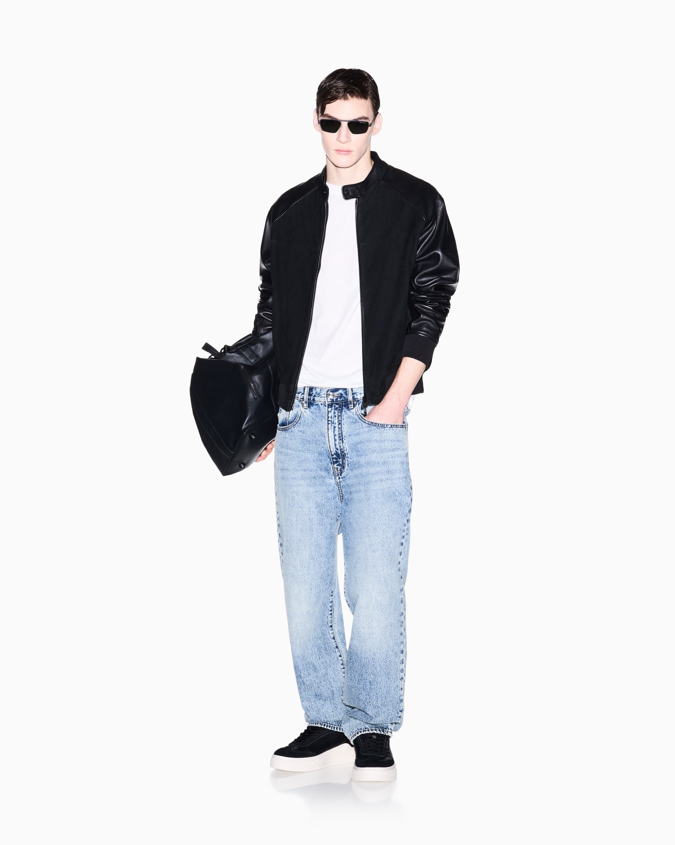 Regular Fit T-shirt in basic Cotton Jersey Slide 1