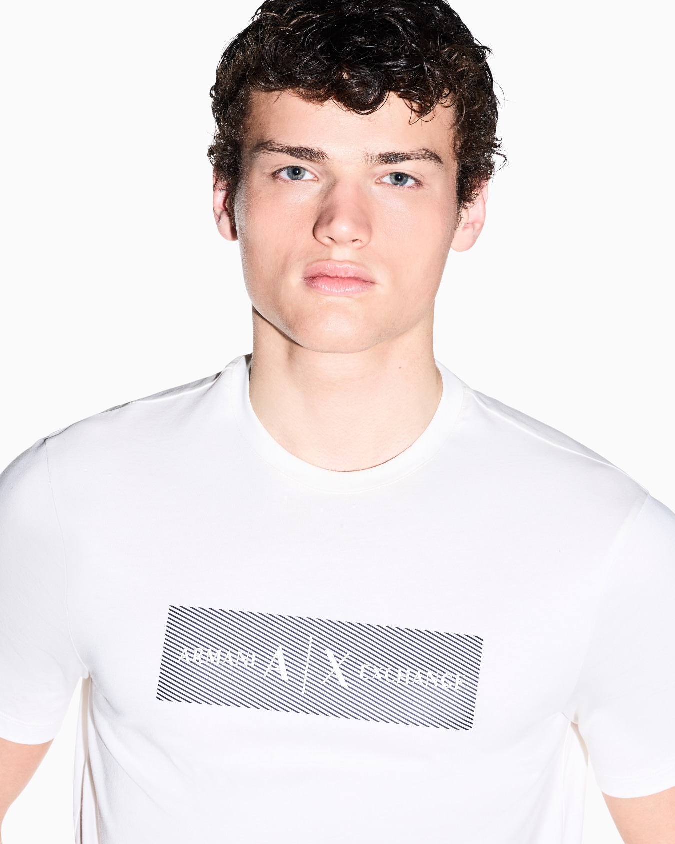 T-shirt in cotone con stampa logo Slide 6