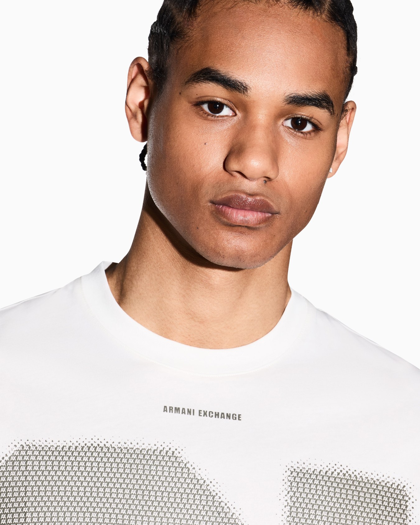 91ロゴ レギュラープラスフィット 半袖クルーネックTシャツ スライドする 4