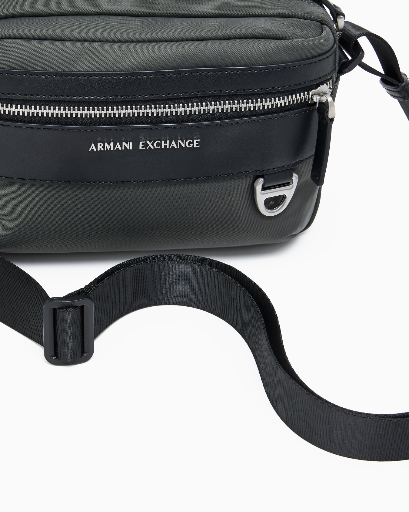 AXロゴ ナイロン ショルダーバッグ スライドする 4