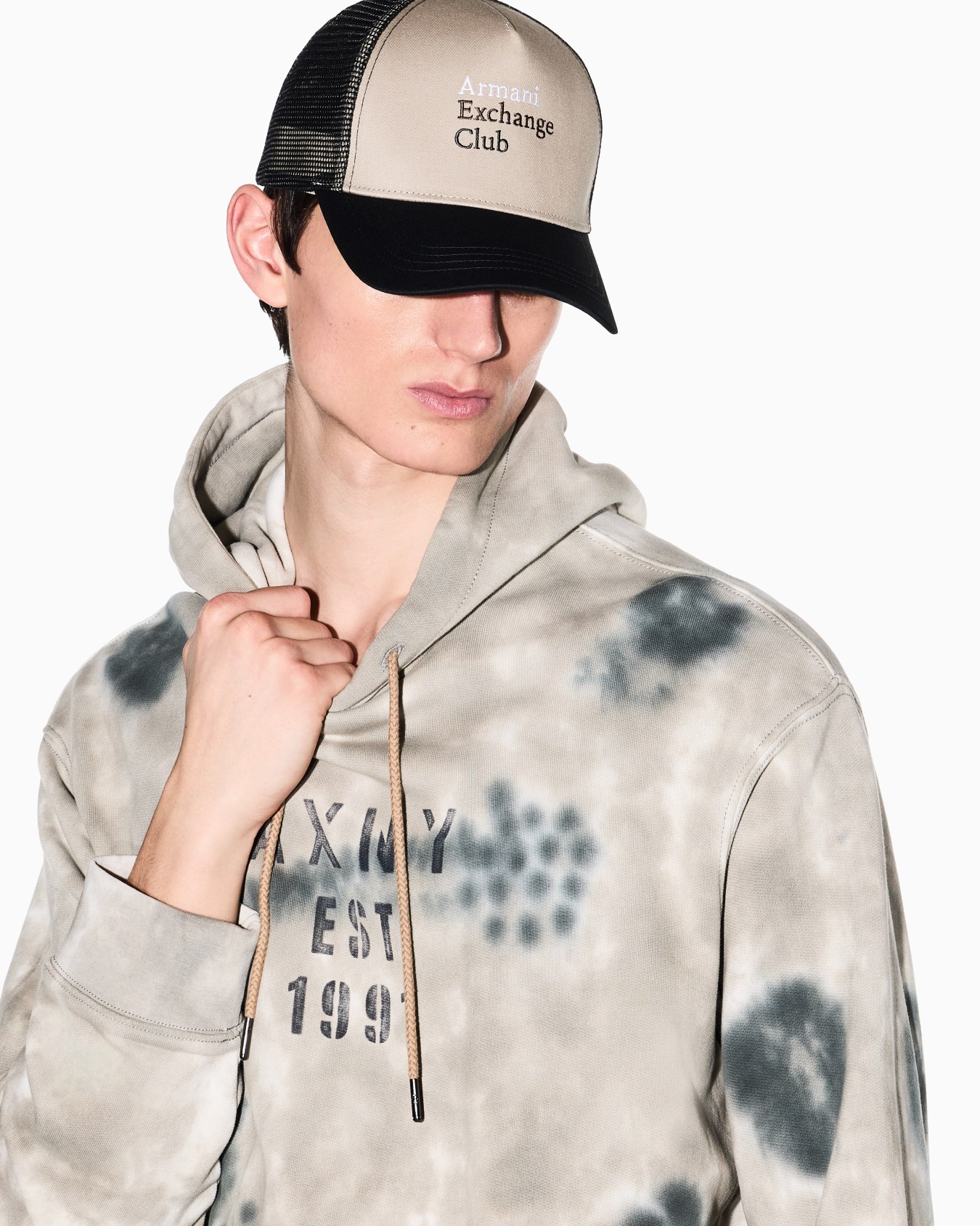 Classic and Versatile Cotton Twill Cap Slide 2