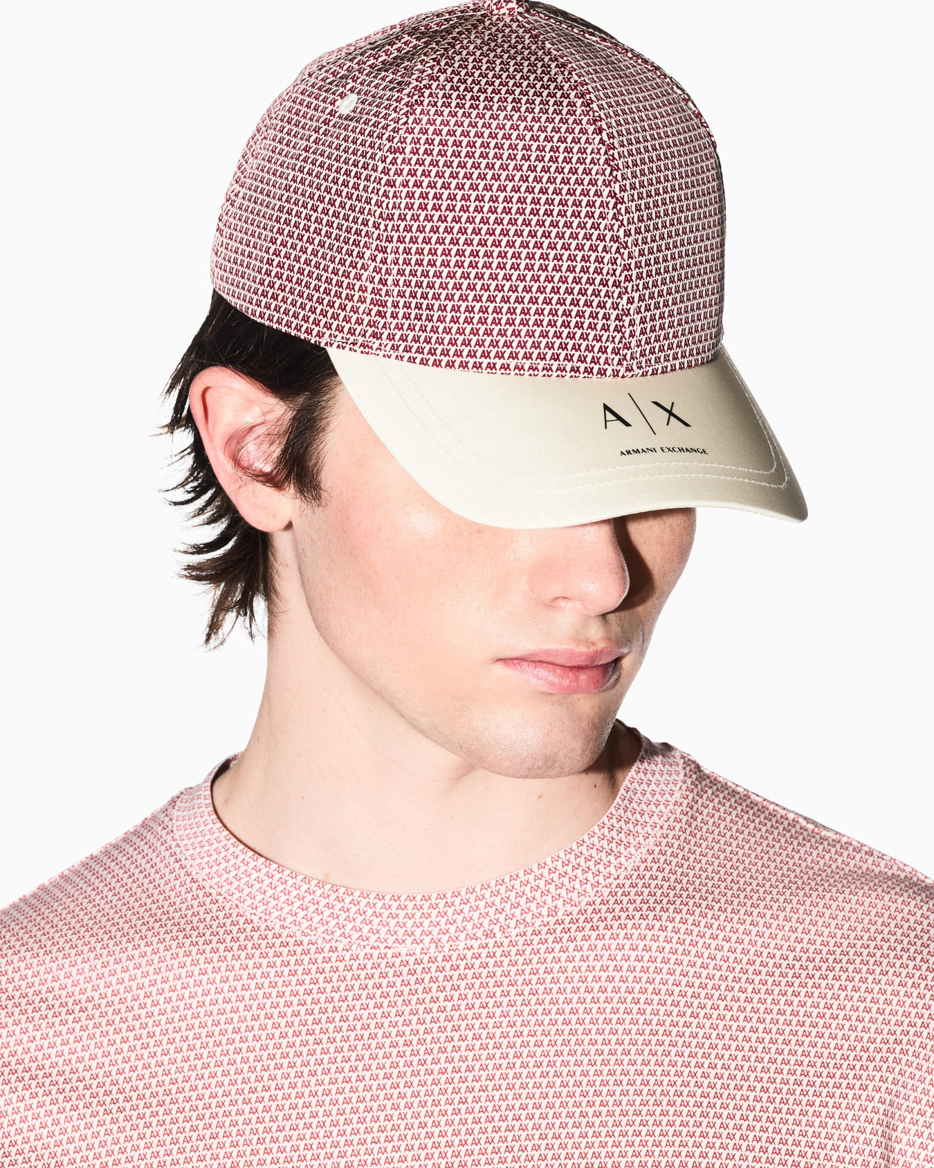 Hat in technical fabric Slide 2