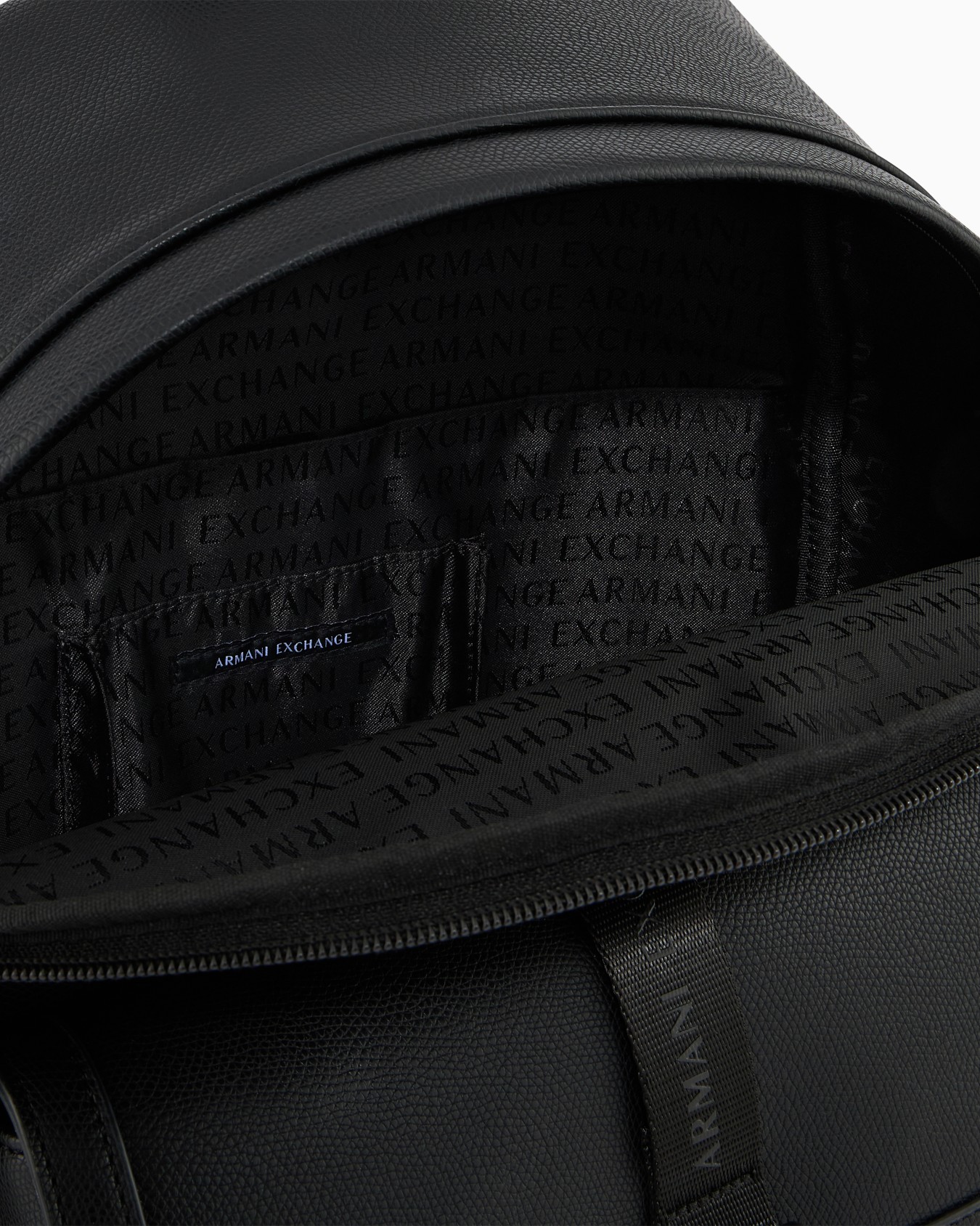 AXロゴ バックルディテール バックパック スライドする 3