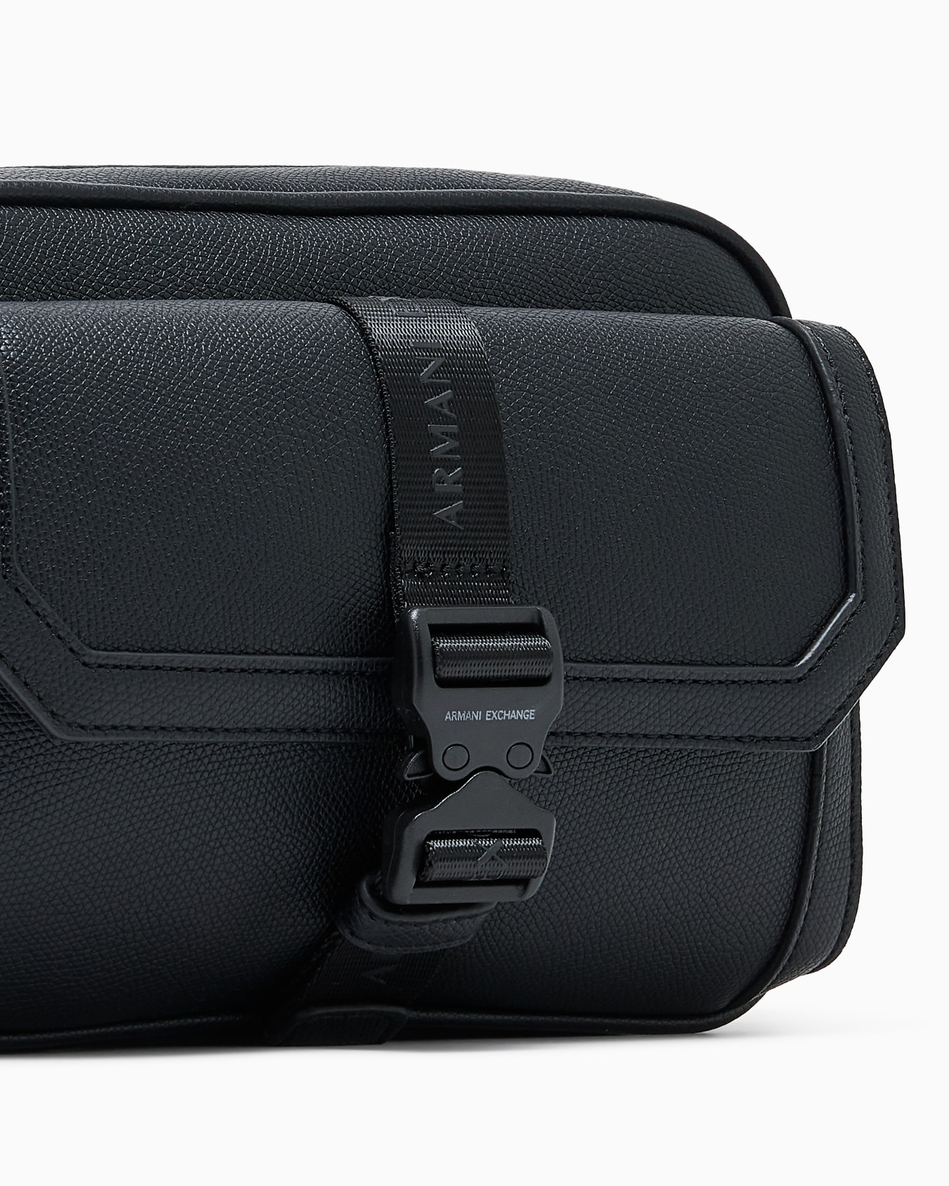 AXロゴ バックルディテール ショルダーバッグ スライドする 4