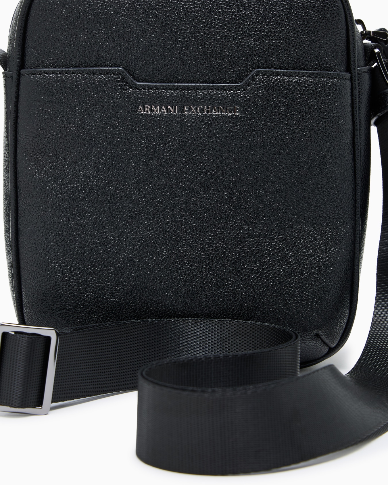 Crossbody bag in technical fabric Diapositiva 4