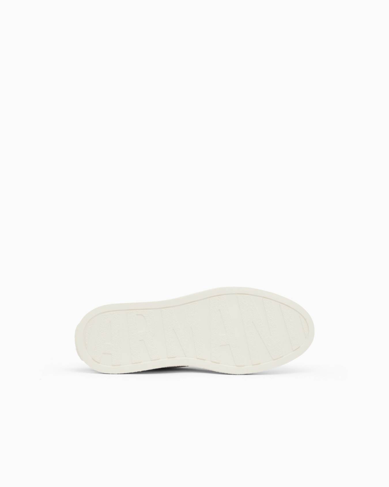 Sneaker with suede inserts Slide 5