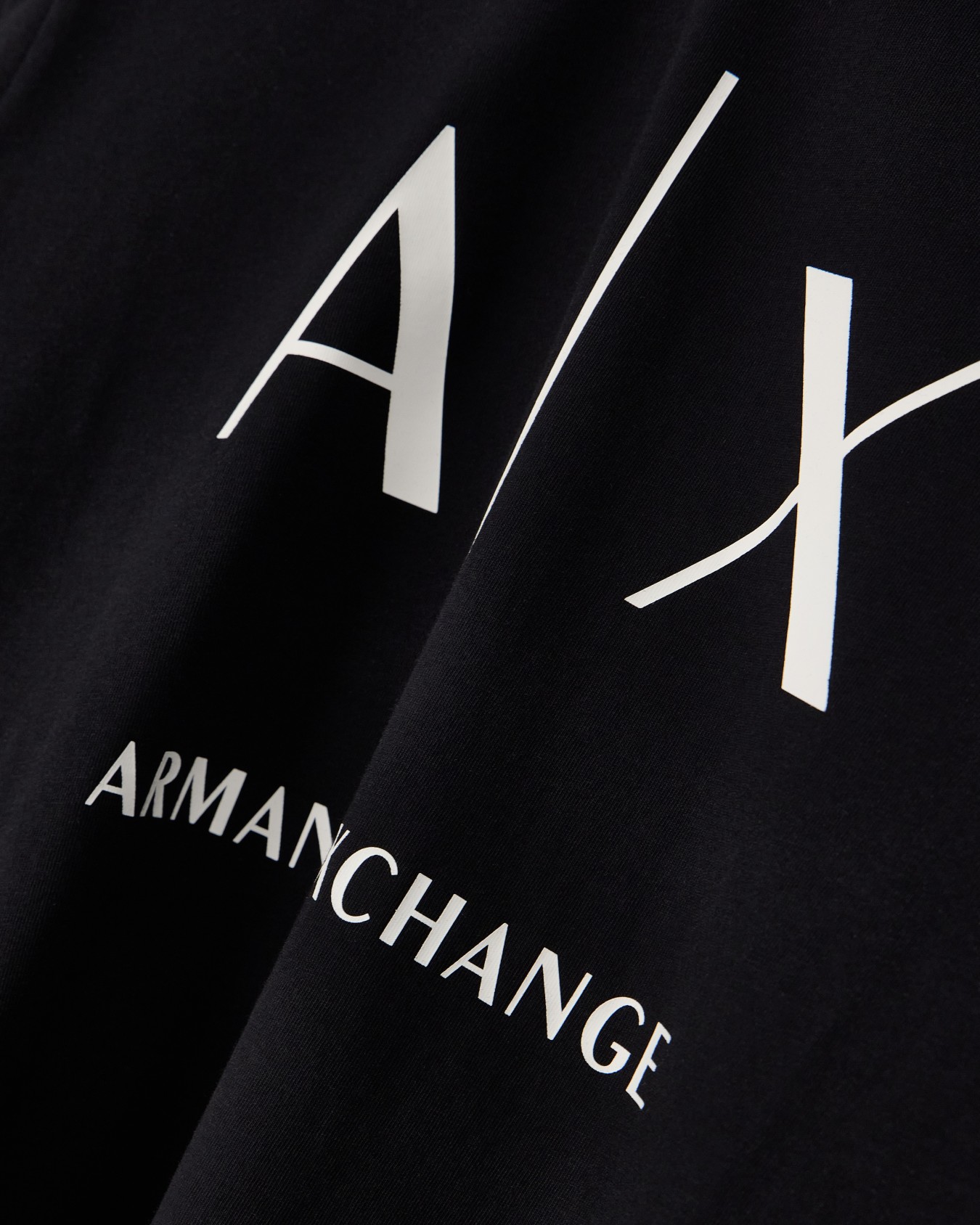Long Sleeves T-Shirts Slide 4