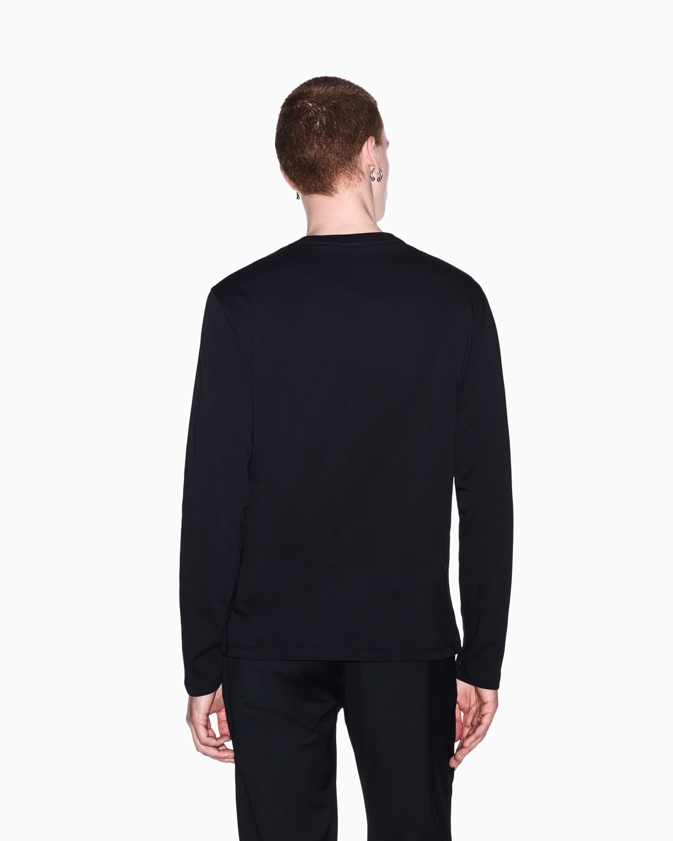 Long Sleeves T-Shirts Slide 5