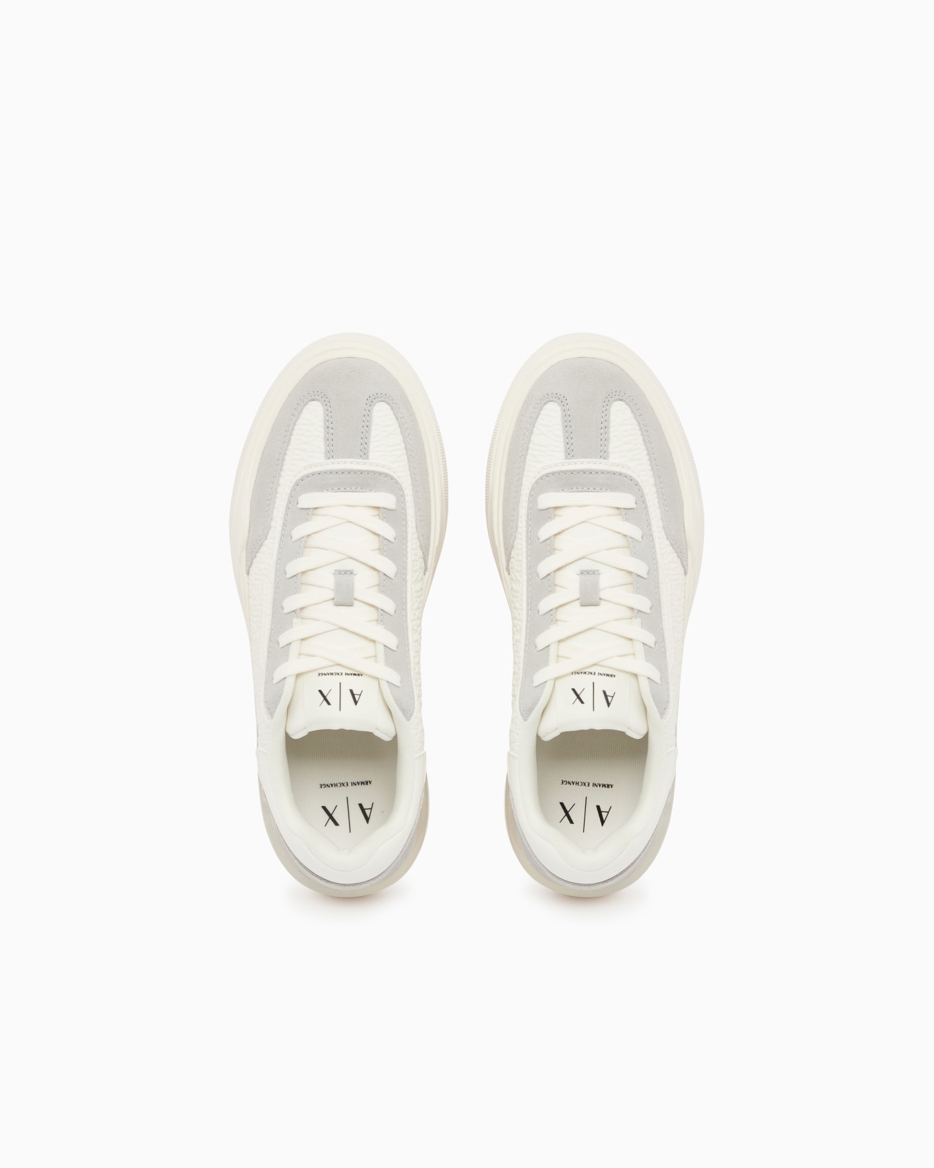 Sneakers Slide 2