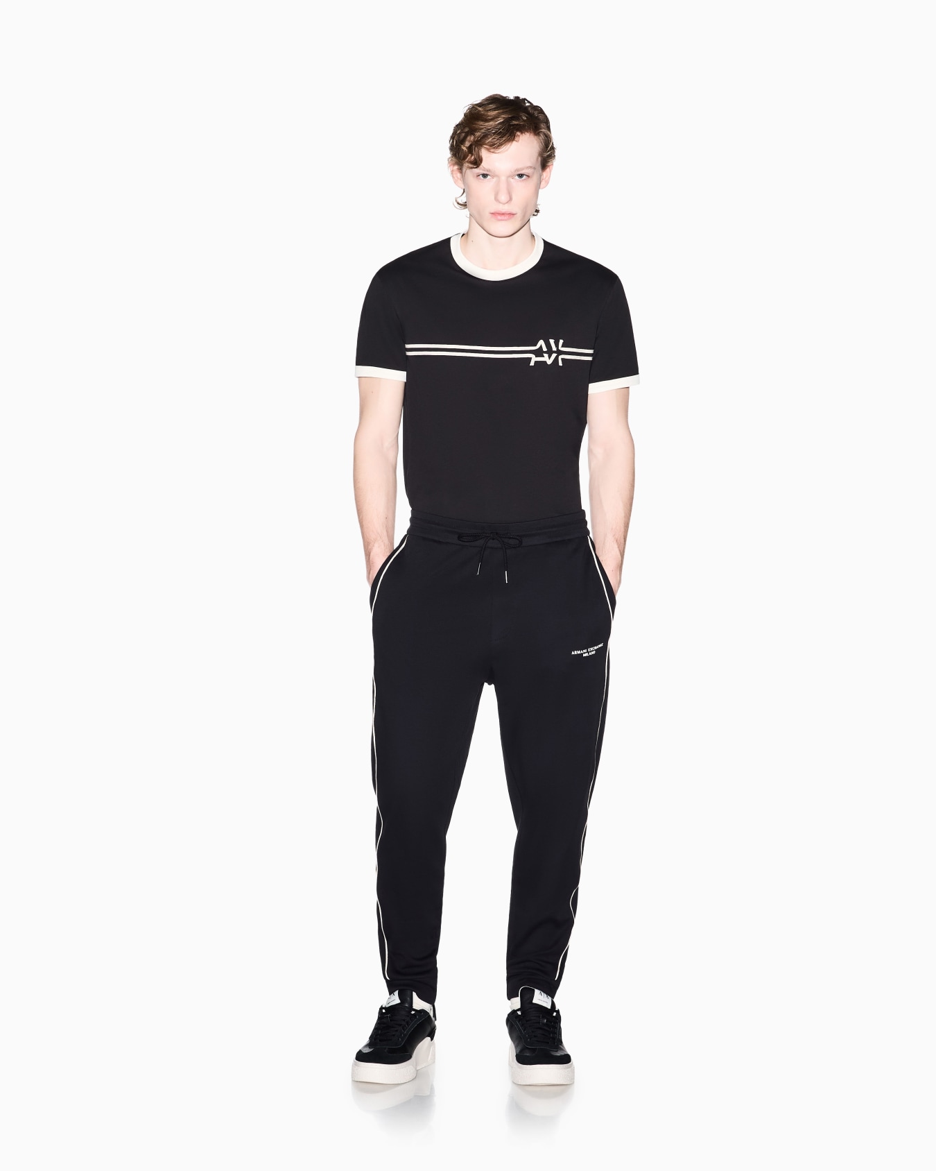 Regular Fit T-Shirt in Classic Cotton Jersey Slide 1