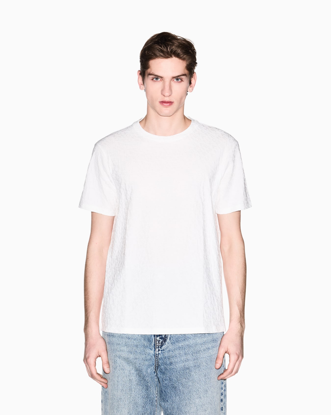 ダイアゴナル オールオーバージャカードロゴ スリムフィット 半袖クルーネックTシャツ スライドする 4