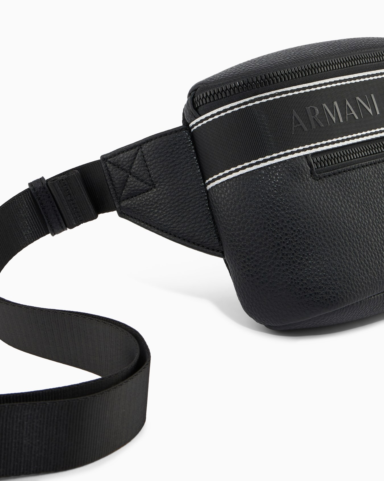 AXロゴ ウエストバッグ スライドする 4