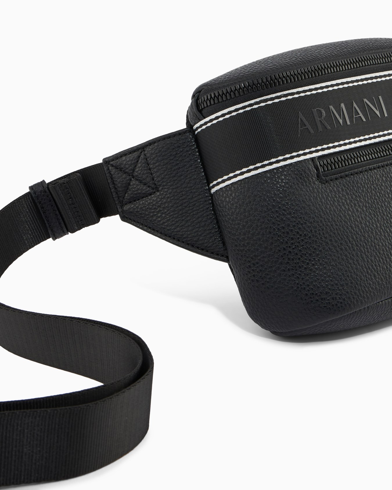 AXロゴ ウエストバッグ スライドする 4
