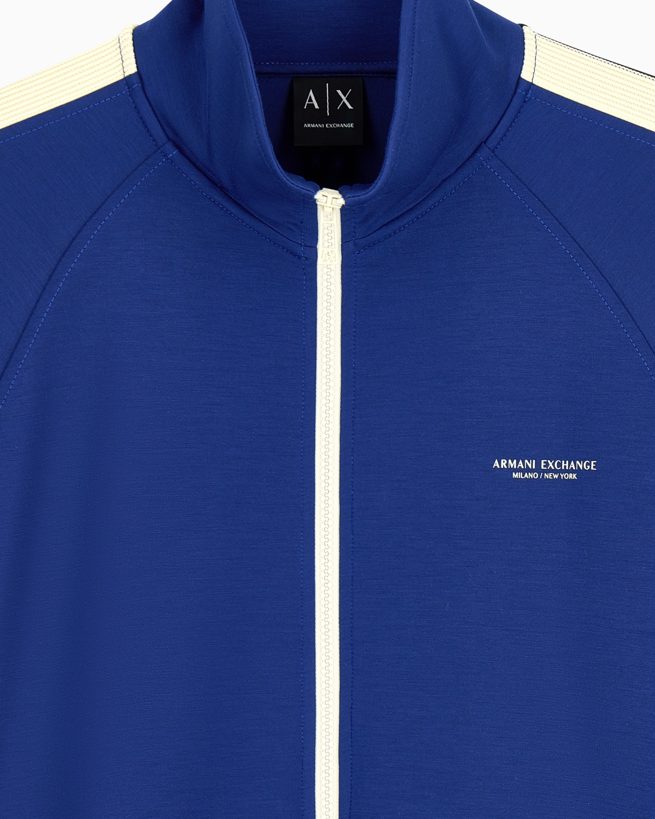 sweatshirt stretch modal with cotton lining Slide 4