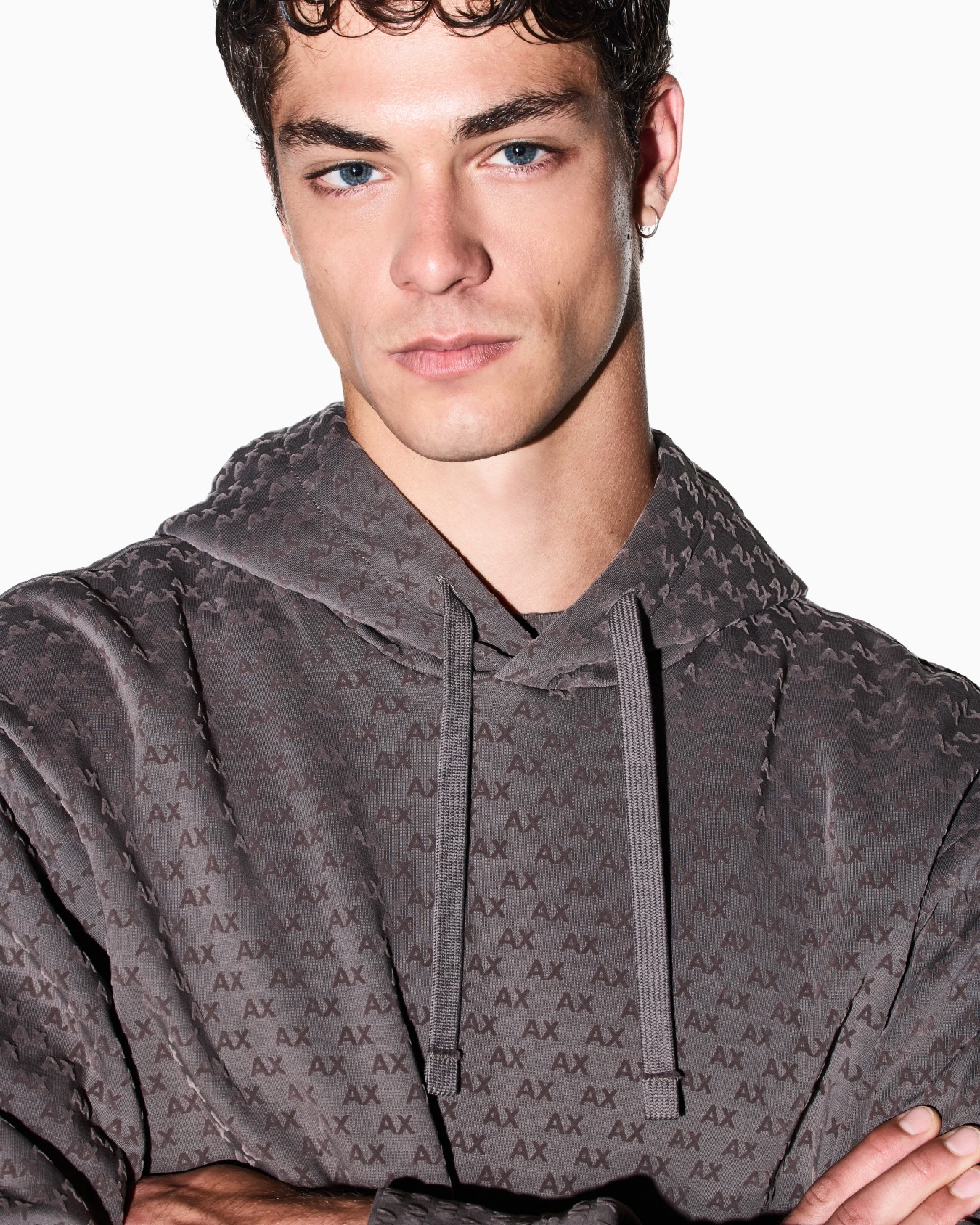 Sweatshirt with regular fit in bonded stretch cotton Slide 6