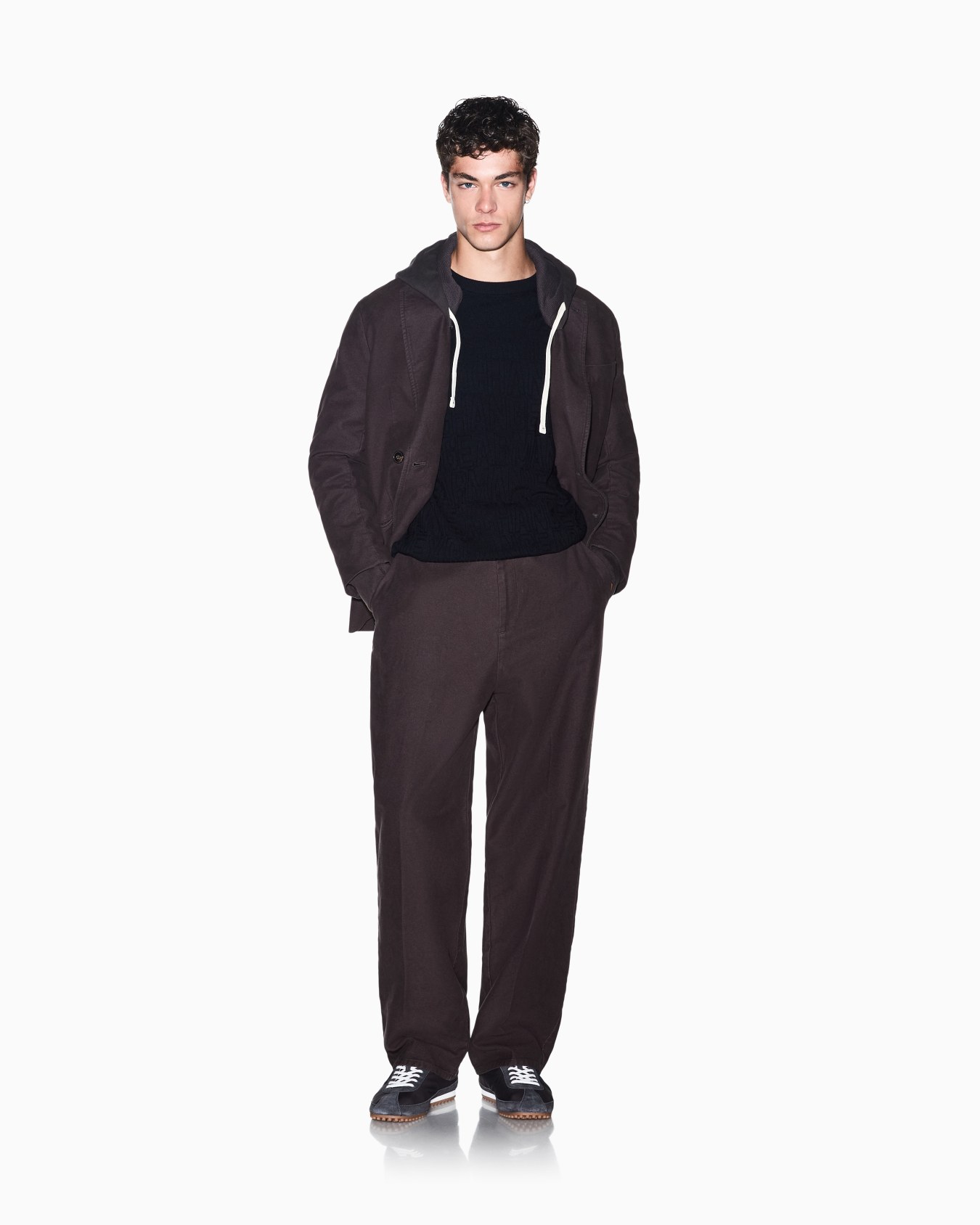 Pullover in a viscose blend Slide 1