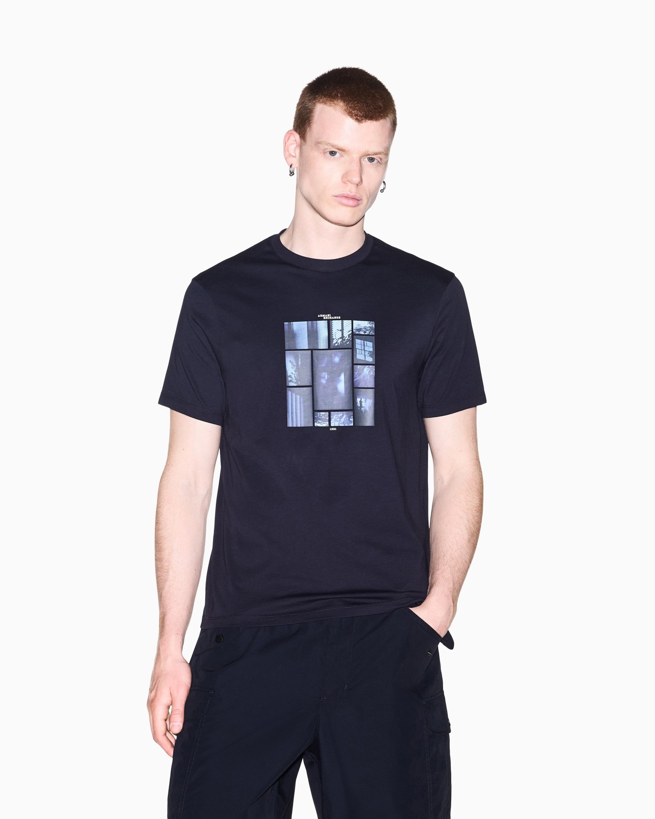 T-shirt slim fit in jersey di cotone con stampa grafica Slide 3