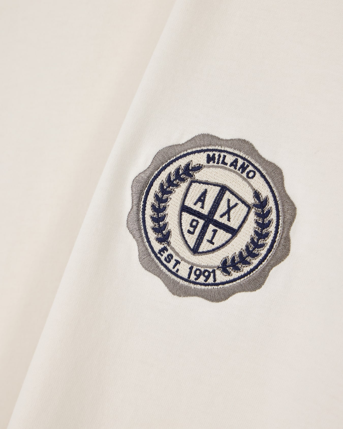 regular t-shirt in cotton jersey Slide 4