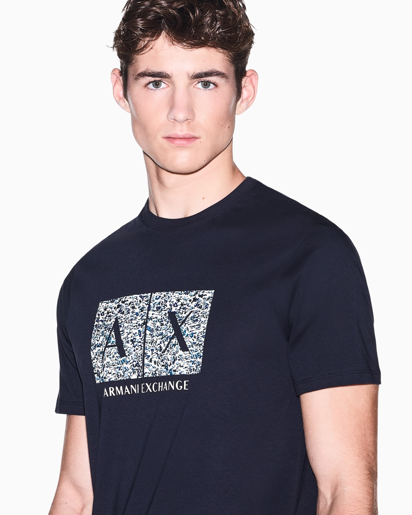 ボックスロゴ スリムフィット 半袖クルーネックTシャツ スライドする 6