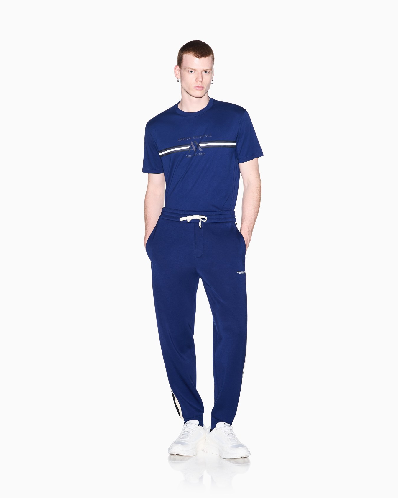 regular t-shirt in cotton jersey Slide 1