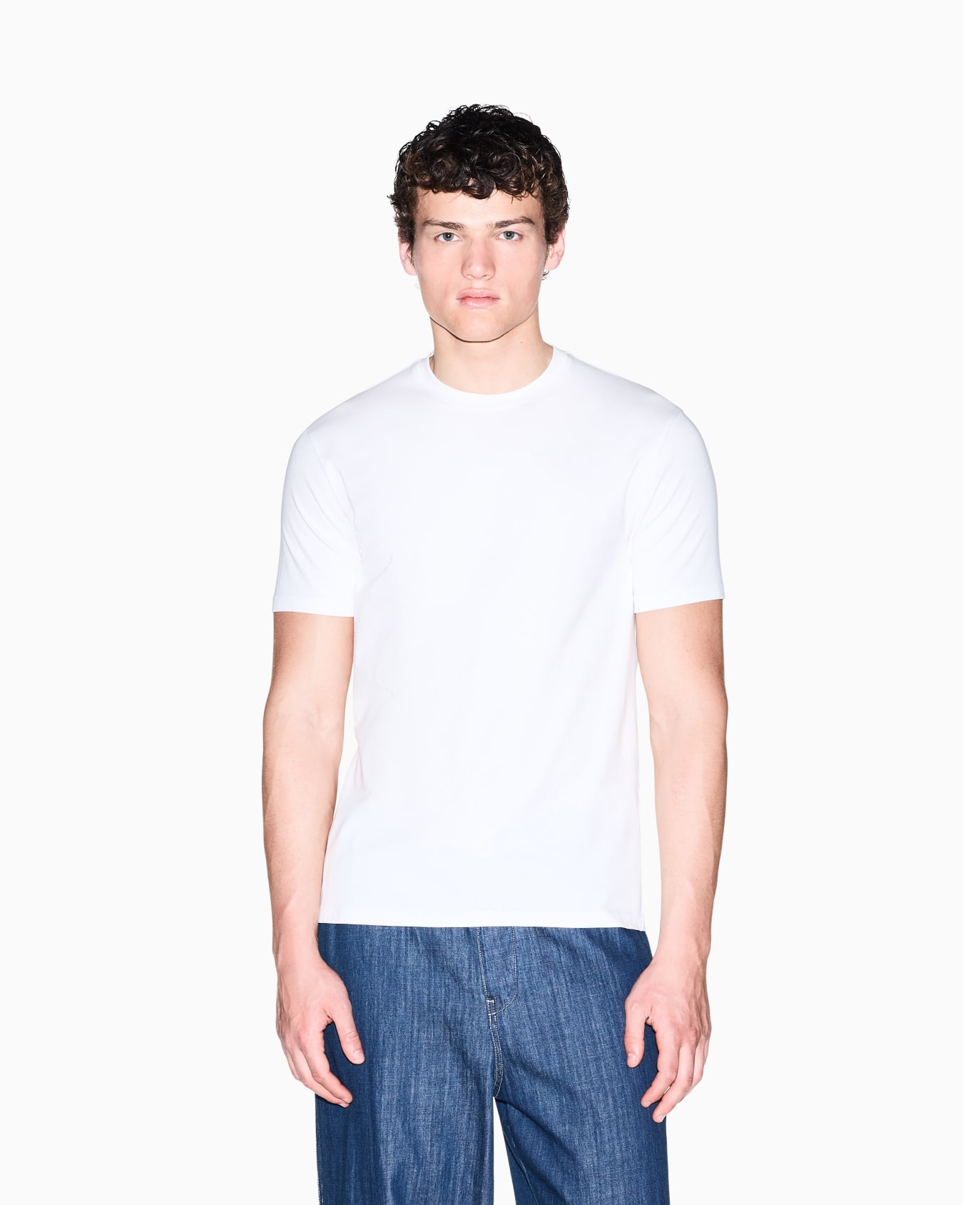slim fit t-shirt in stretch cotton jersey with rib details Slide 3