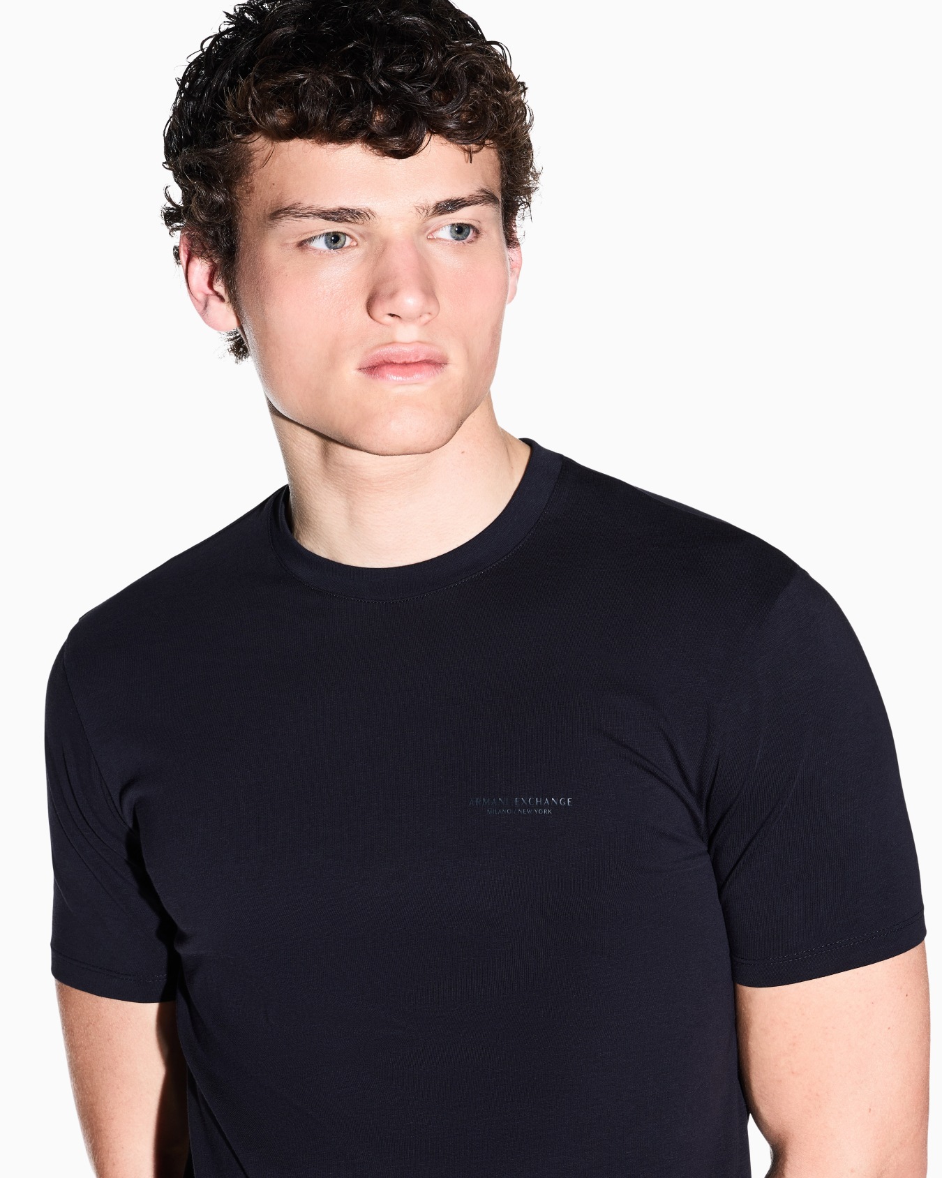 slim fit t-shirt in stretch cotton jersey with rib details Slide 6