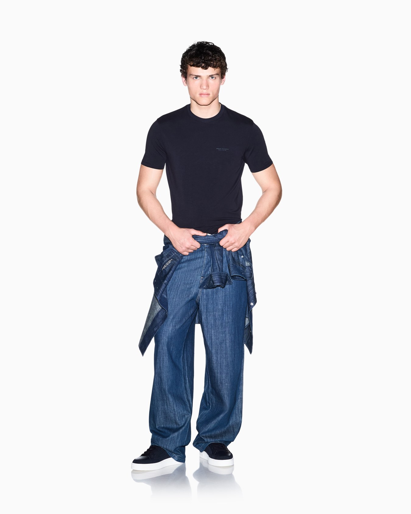 slim fit t-shirt in stretch cotton jersey with rib details Slide 1