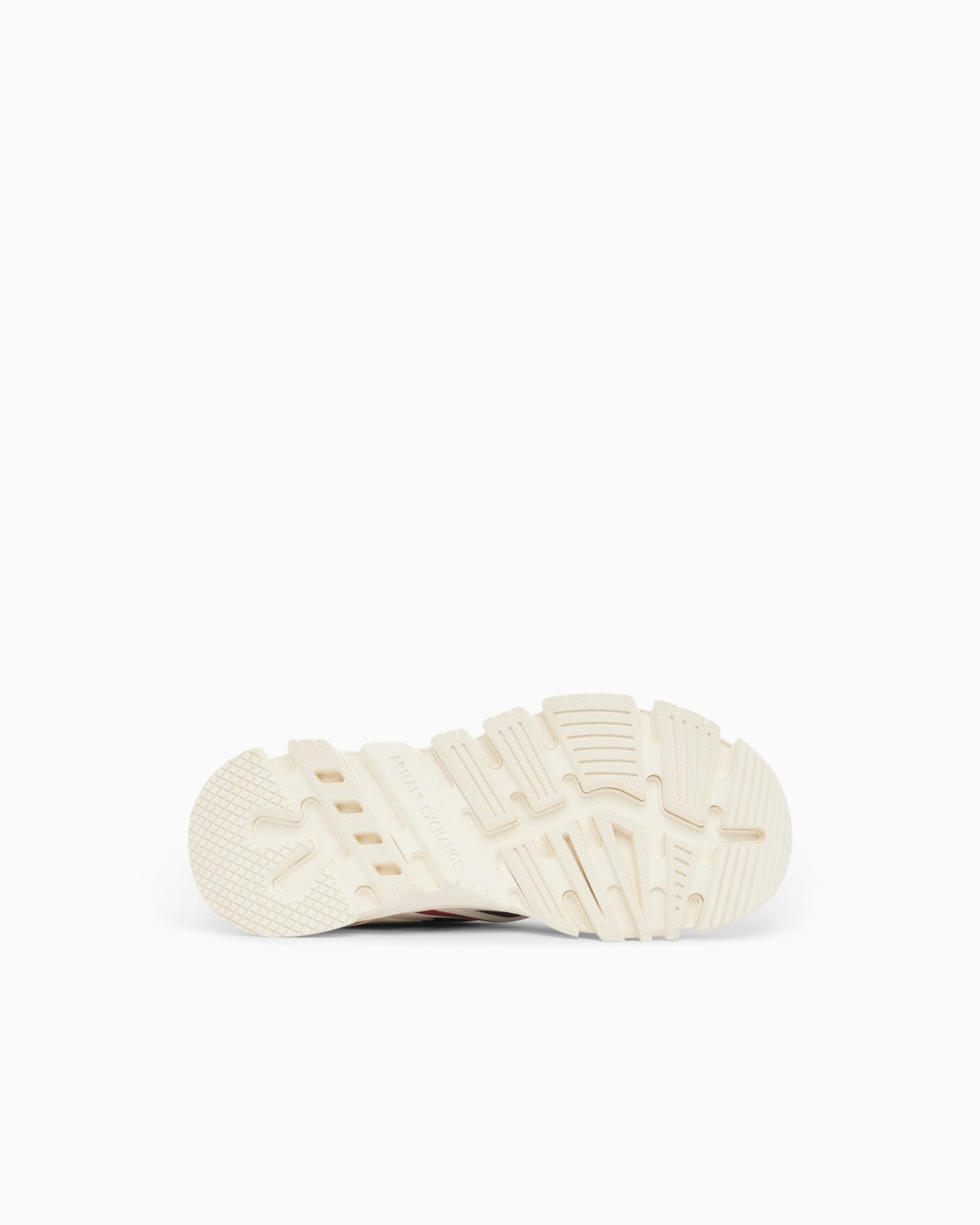 Sneakers in mesh with metallic details  Slide 5