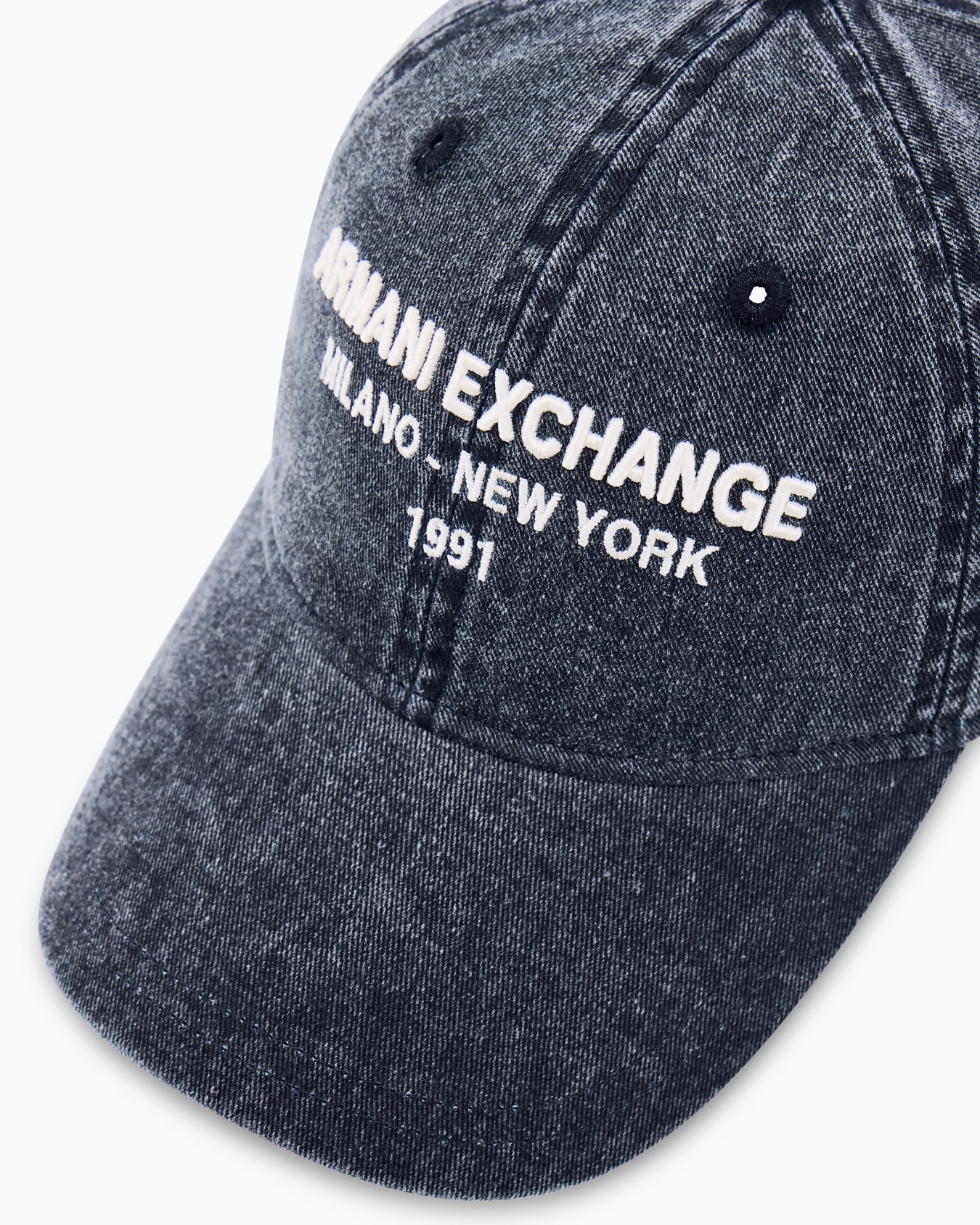Baseball hat in cotton twill with Slide 2
