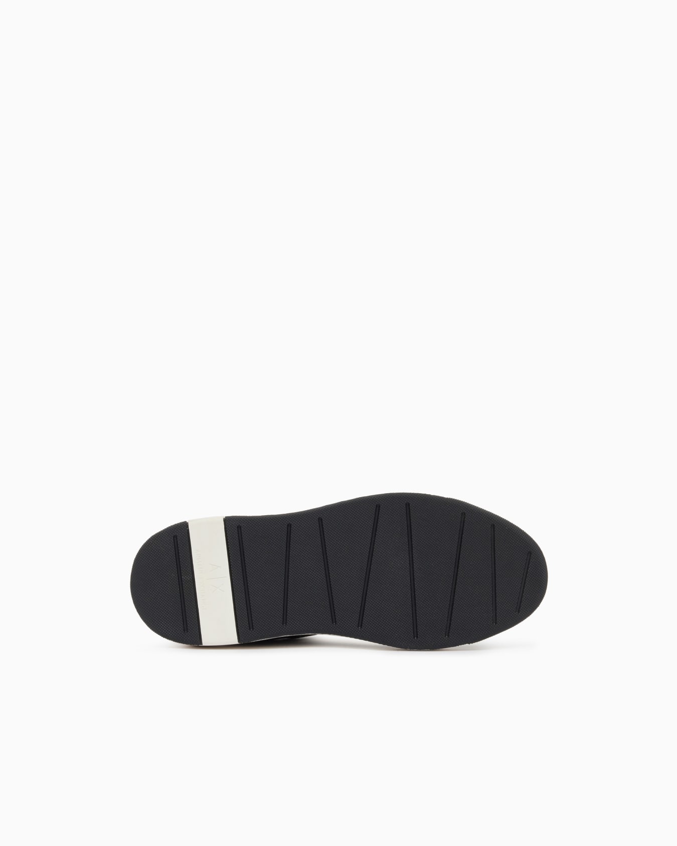Sneakers in suede and mesh with a rubber sole Slide 5