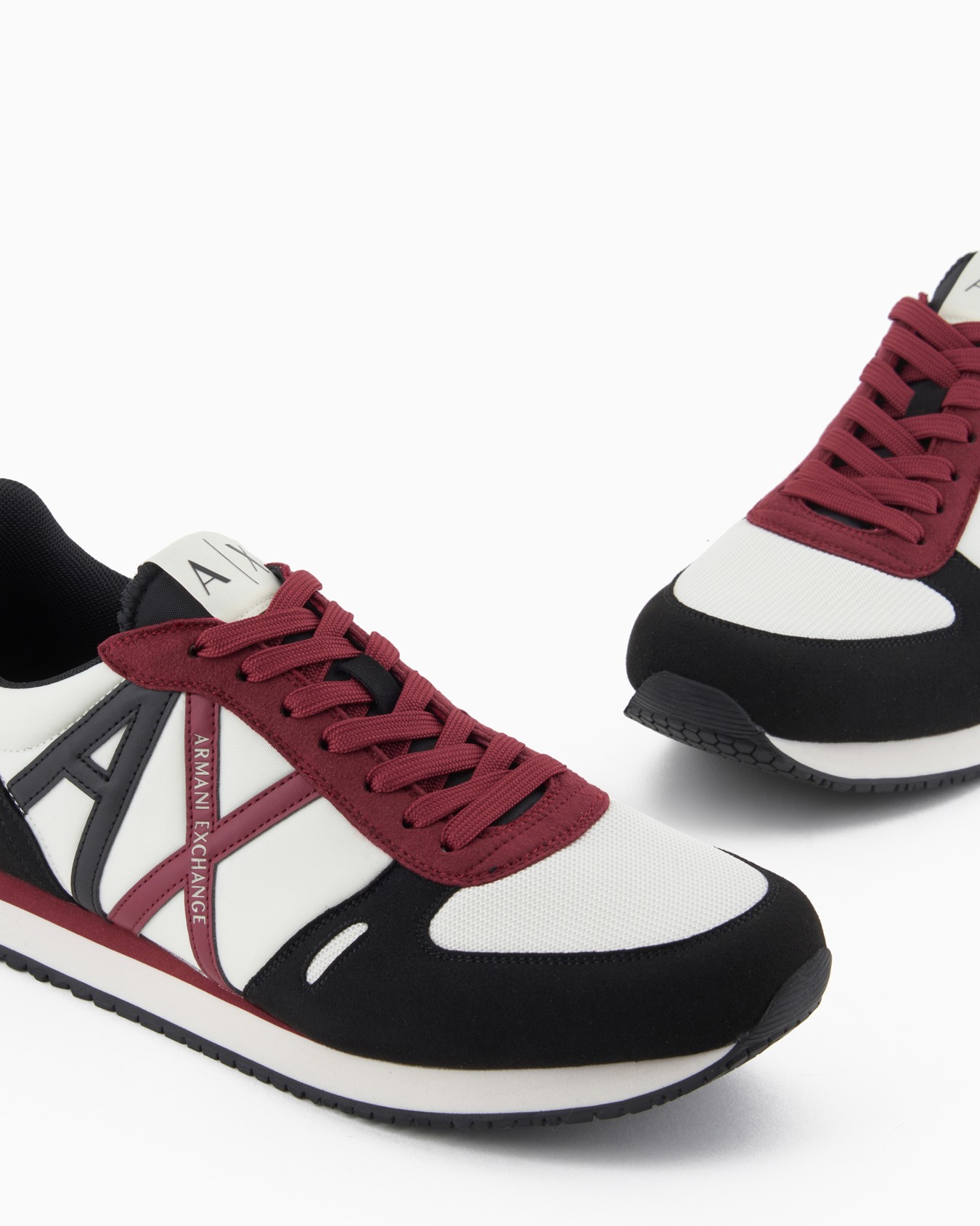 Sneakers in eco-suede, mesh and nylon Slide 4