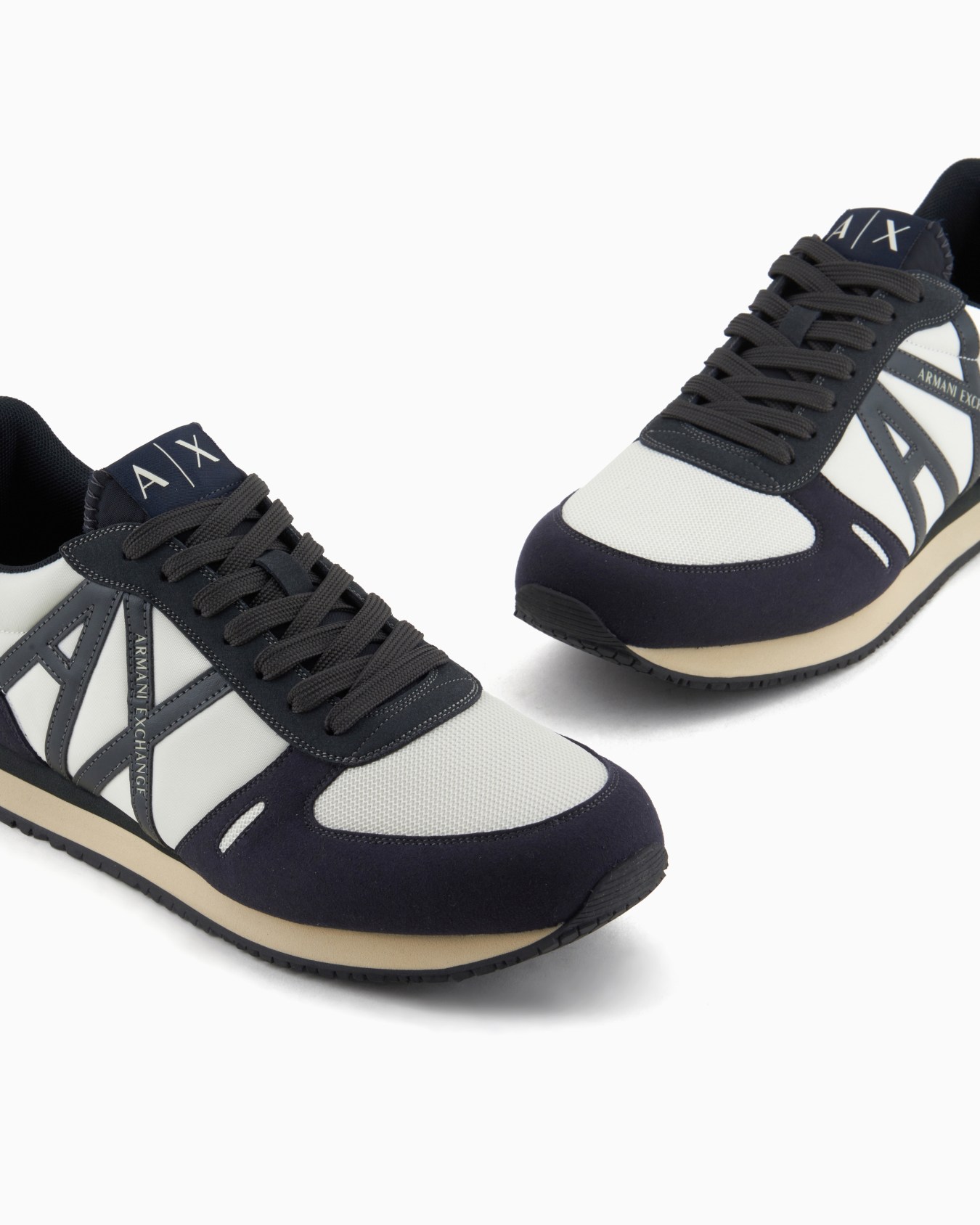 Sneakers in eco-suede, mesh and nylon Slide 4