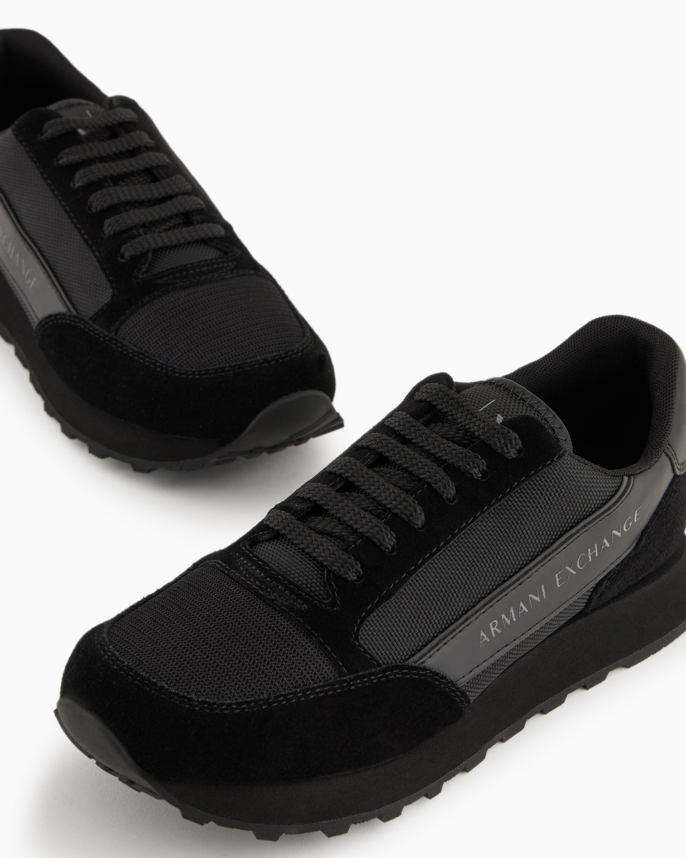 Baskets en daim avec empiècements en mesh Diapositive 4
