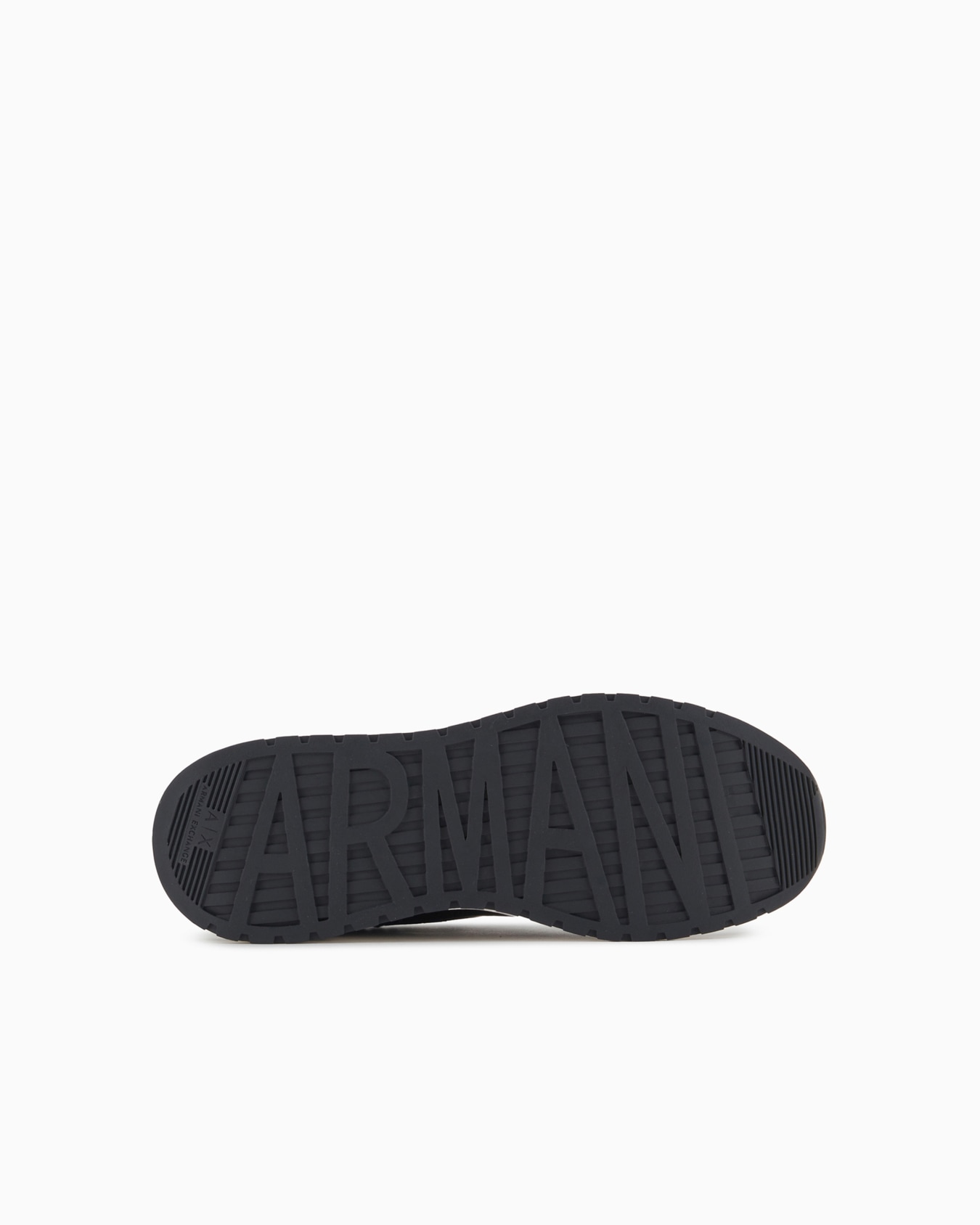 Zapatillas con suela alta y logo Diapositiva 5
