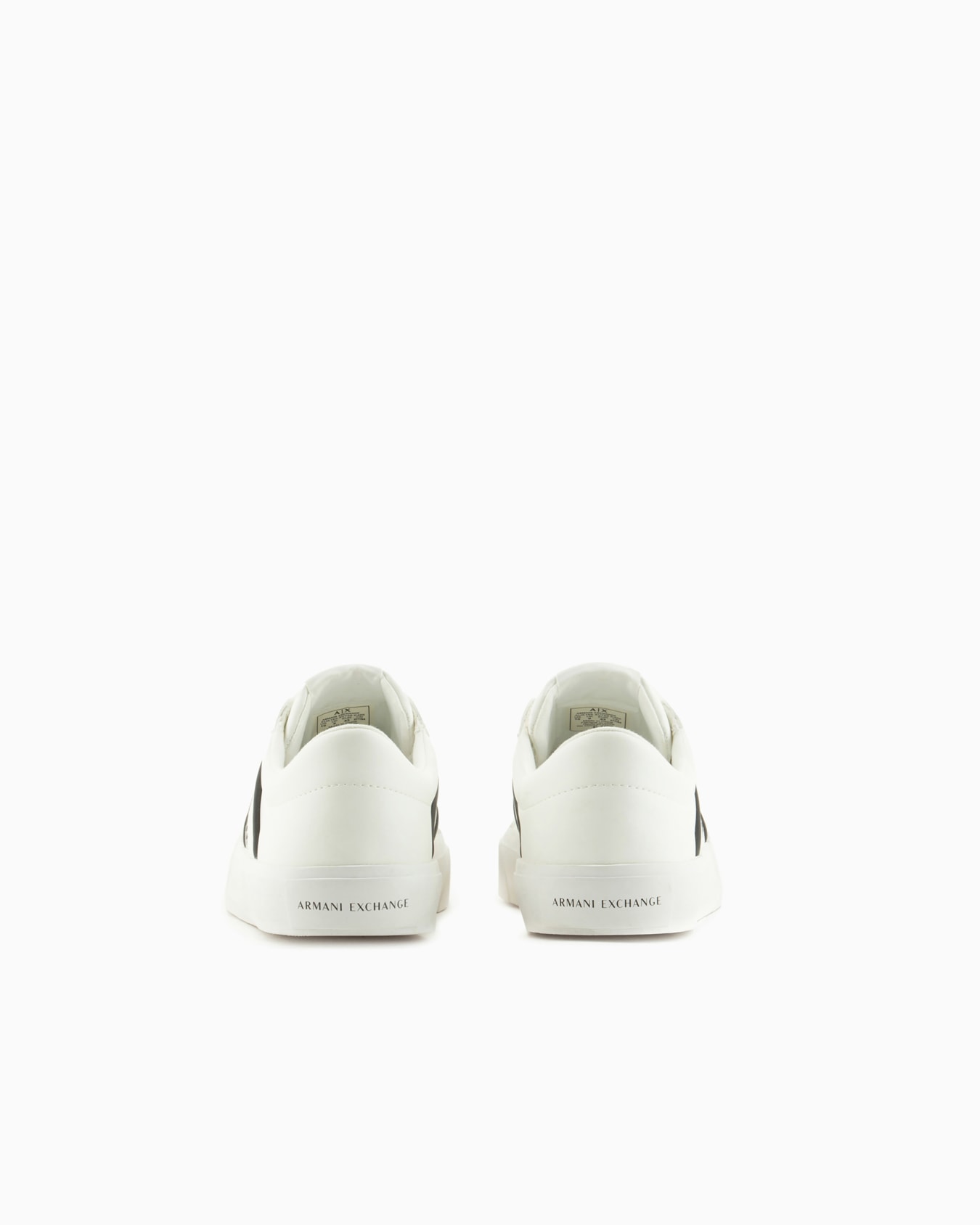 Sneakers with contrasting band Slide 3