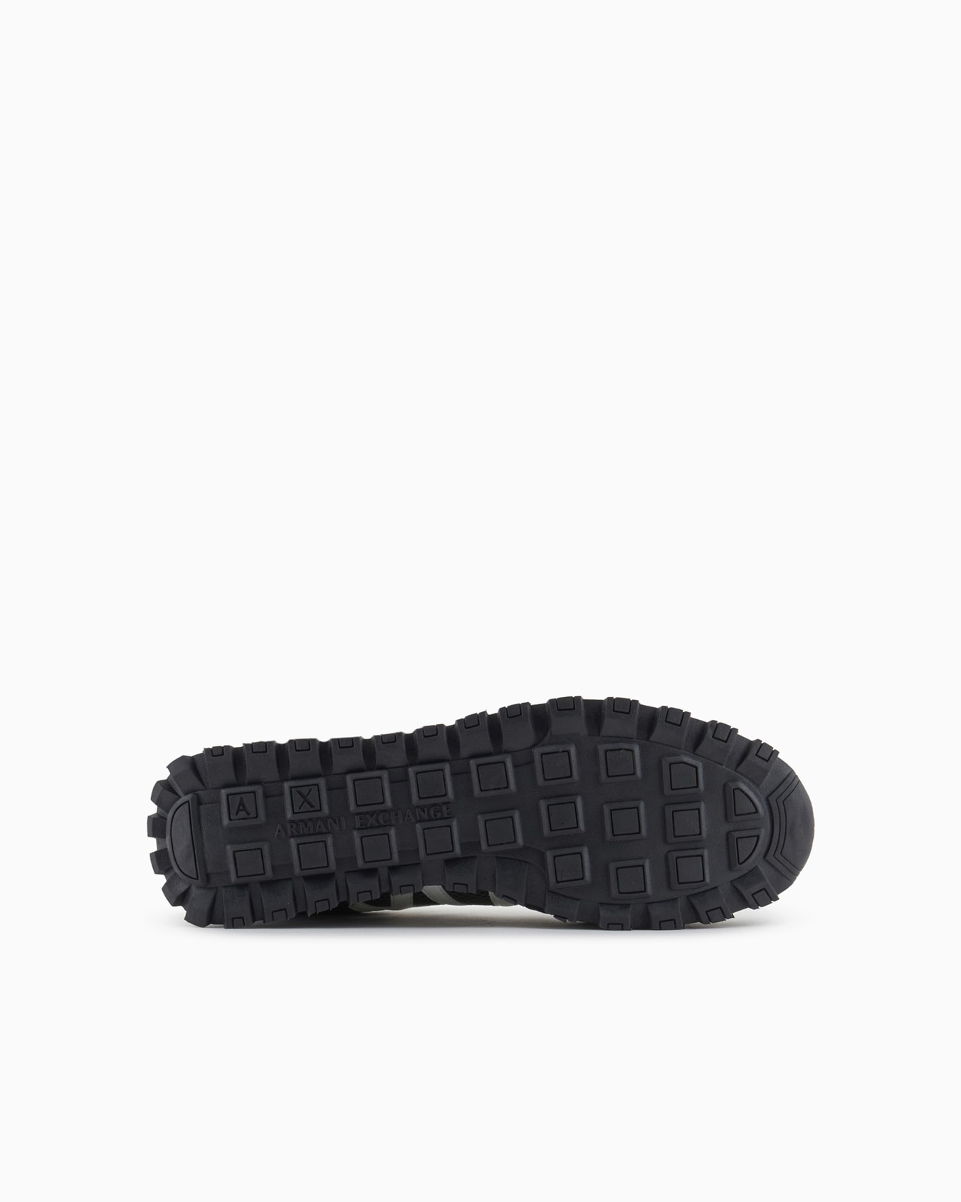 Sneakers with mesh and eco-suede inserts Slide 5