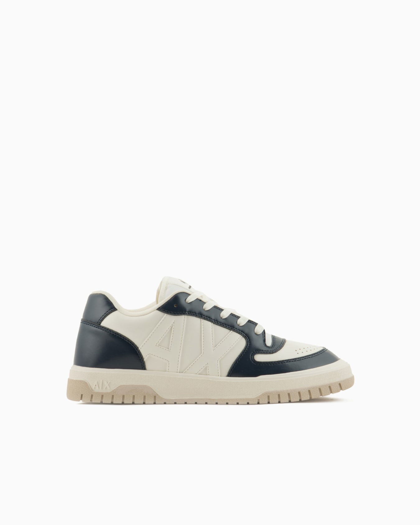 Sneakers with logo Slide 0