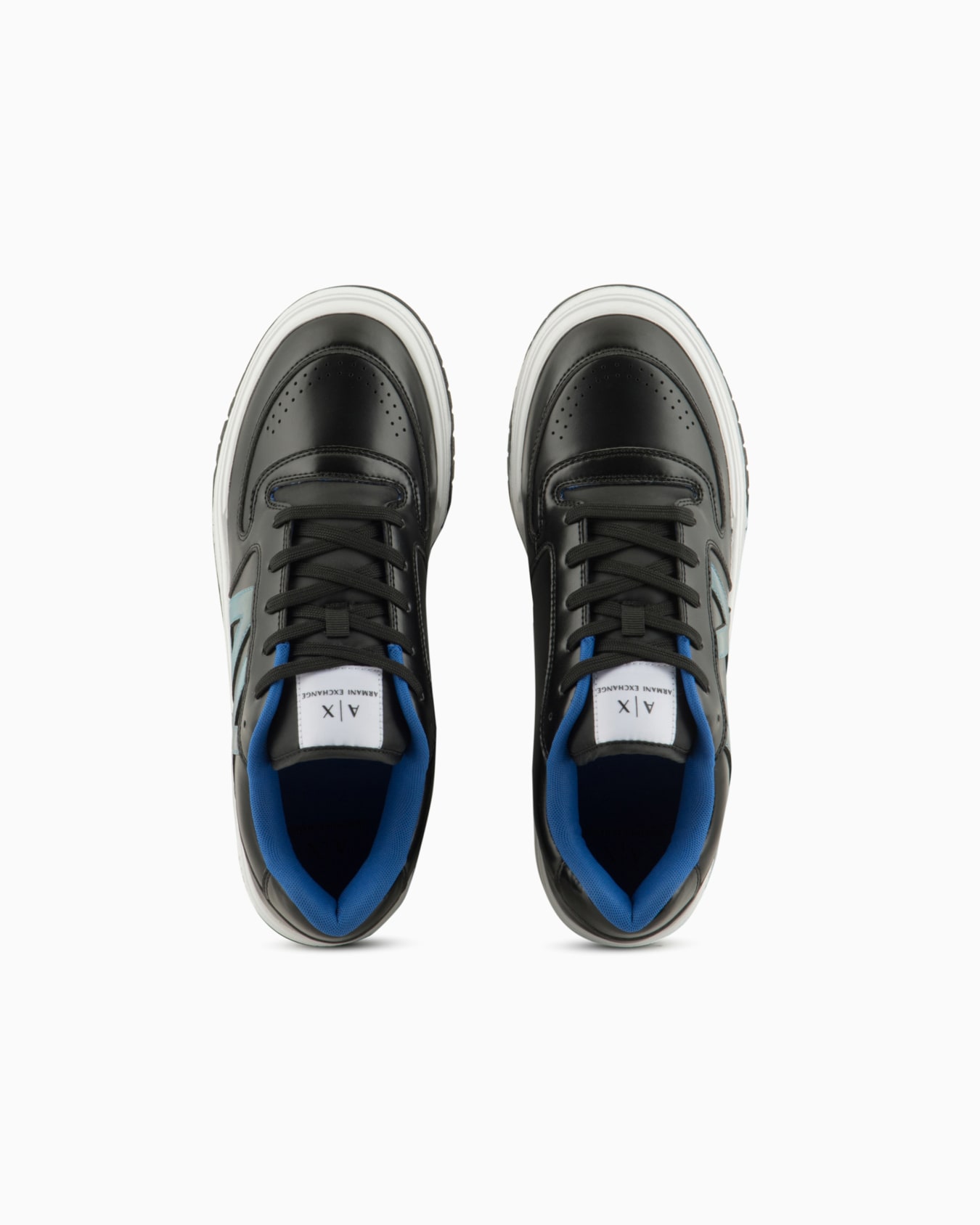 Sneakers with logo Slide 2