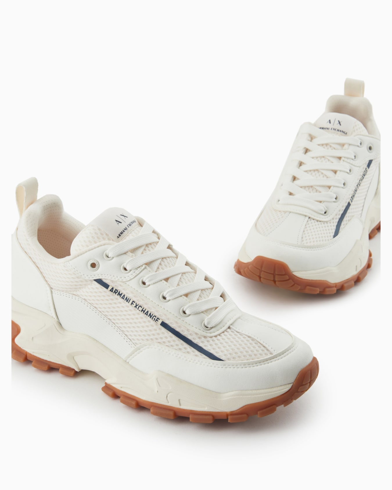 Sneakers with logo Slide 4