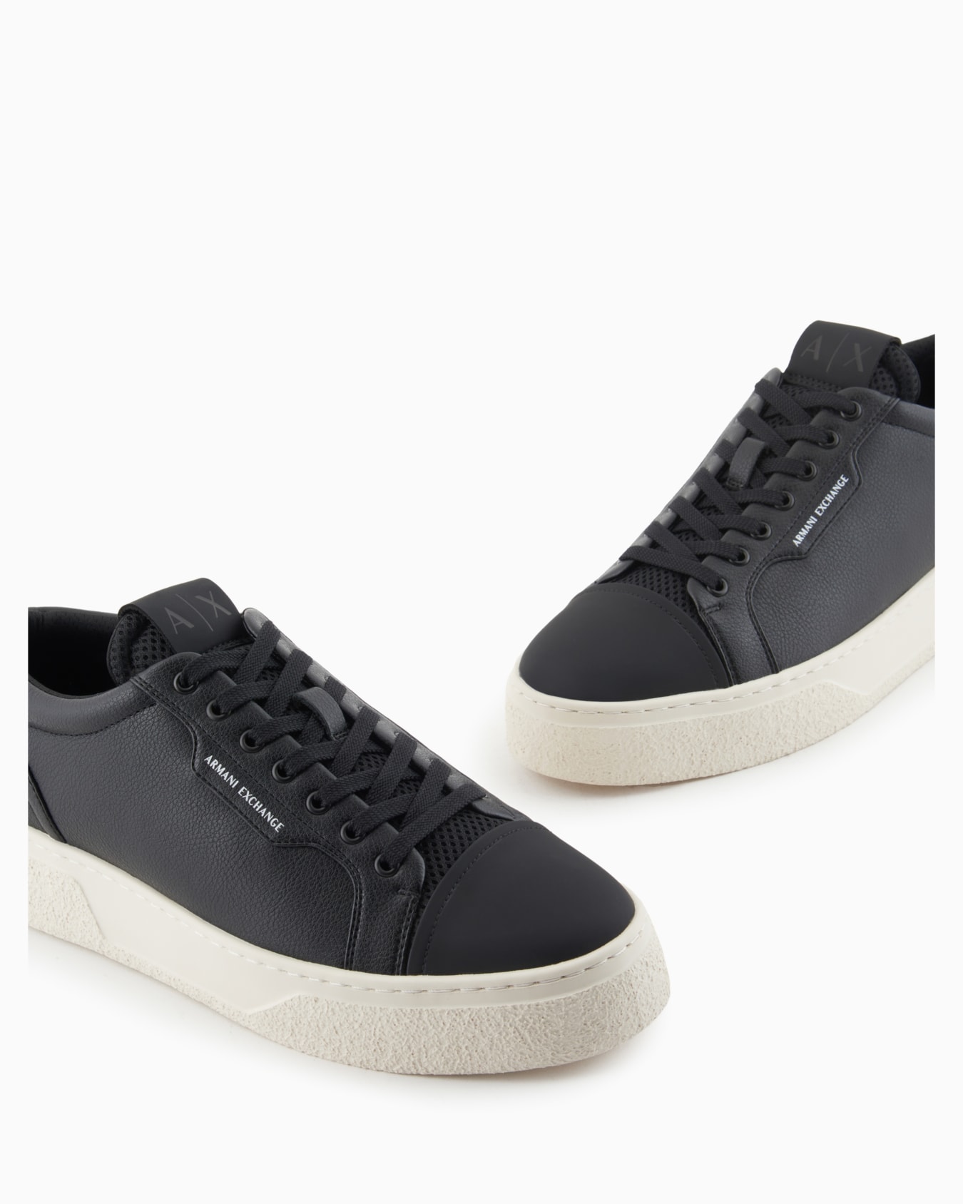 Sneakers with logo Slide 4