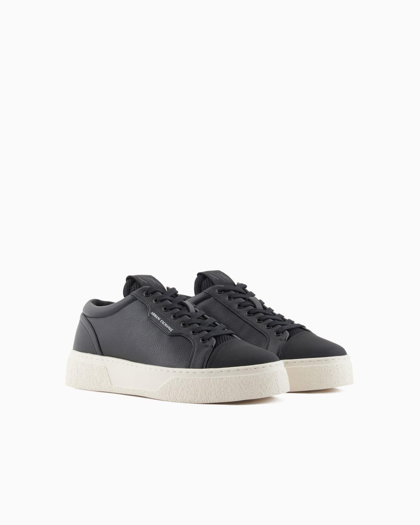 Sneakers with logo Slide 1