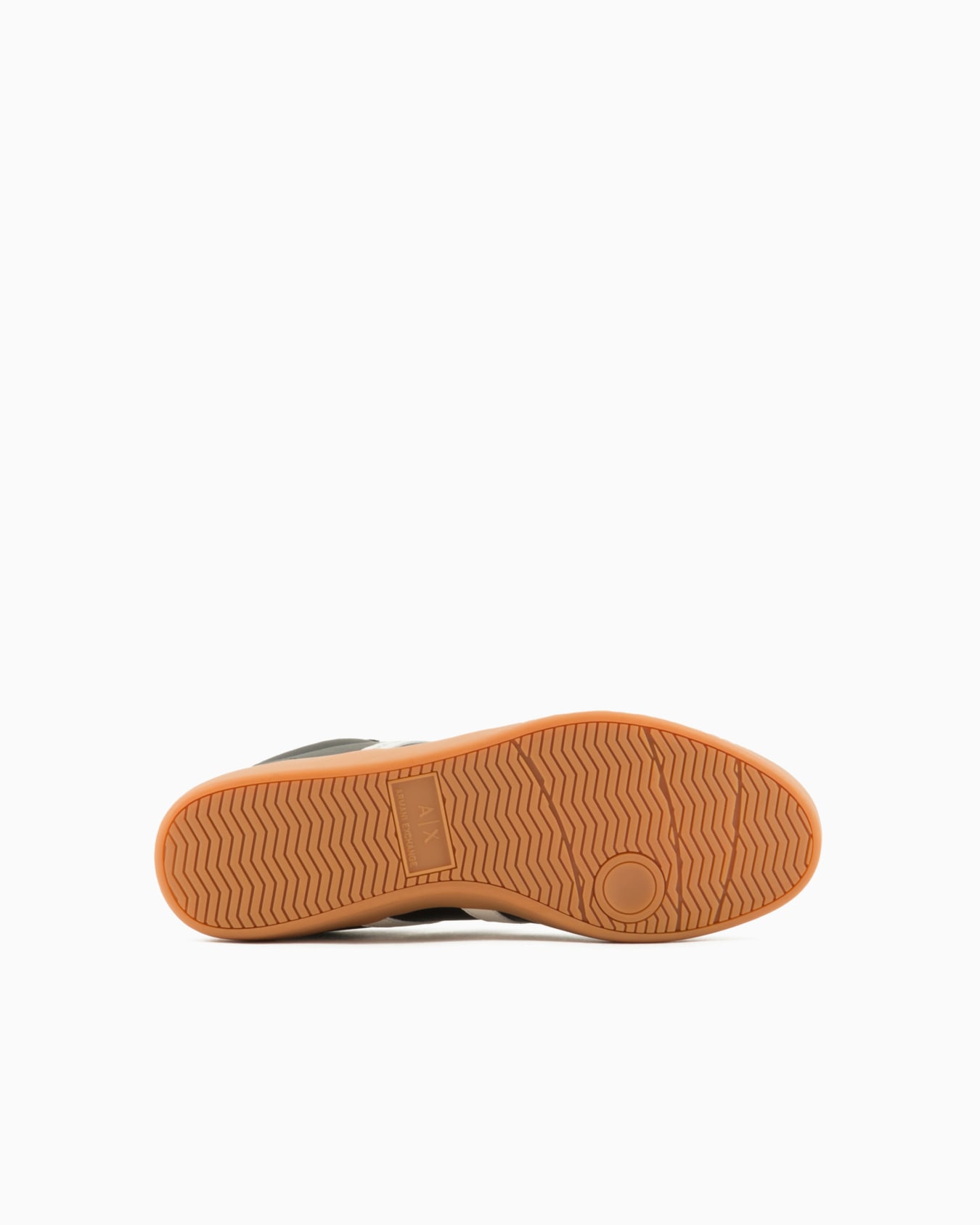 Sneakers with logo Slide 5