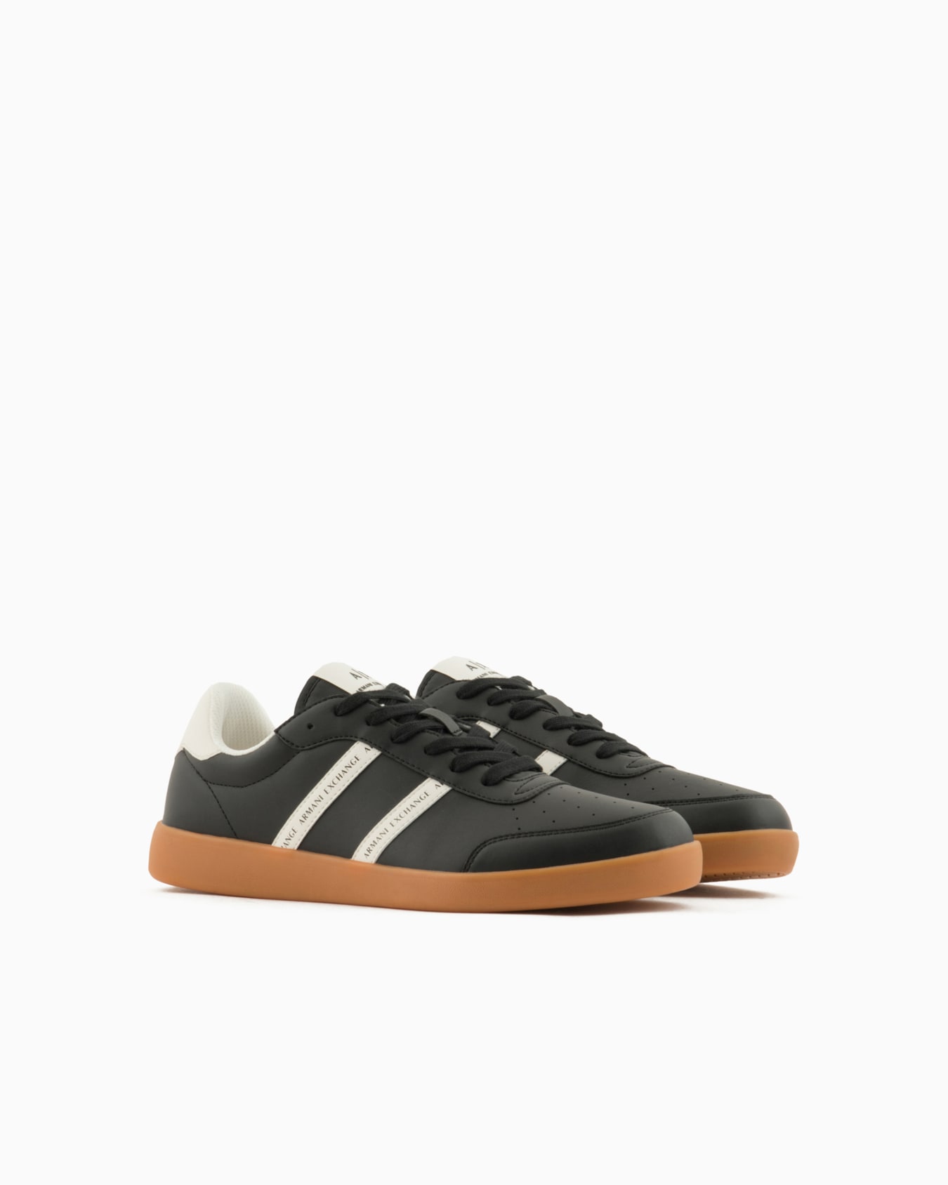 Sneakers with logo Slide 1
