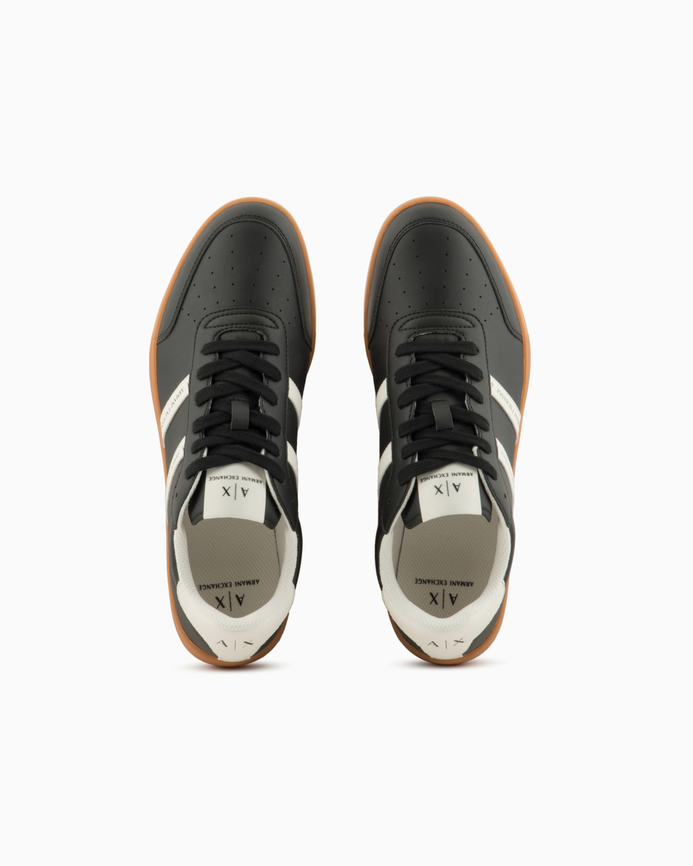 Sneakers with logo Slide 2
