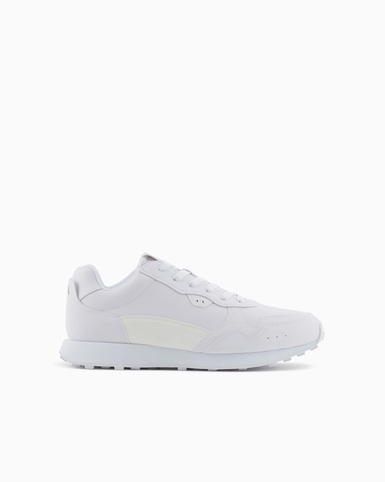 Sneakers with tone-on-tone inserts Slide 0