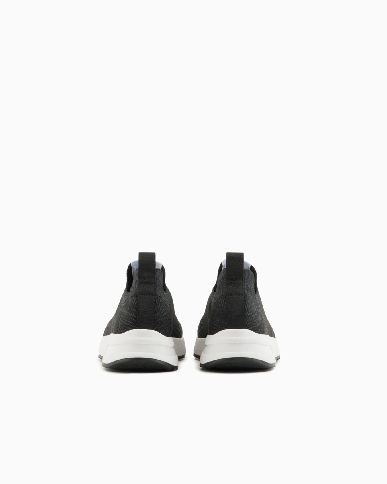 Sneakers with logo Slide 3