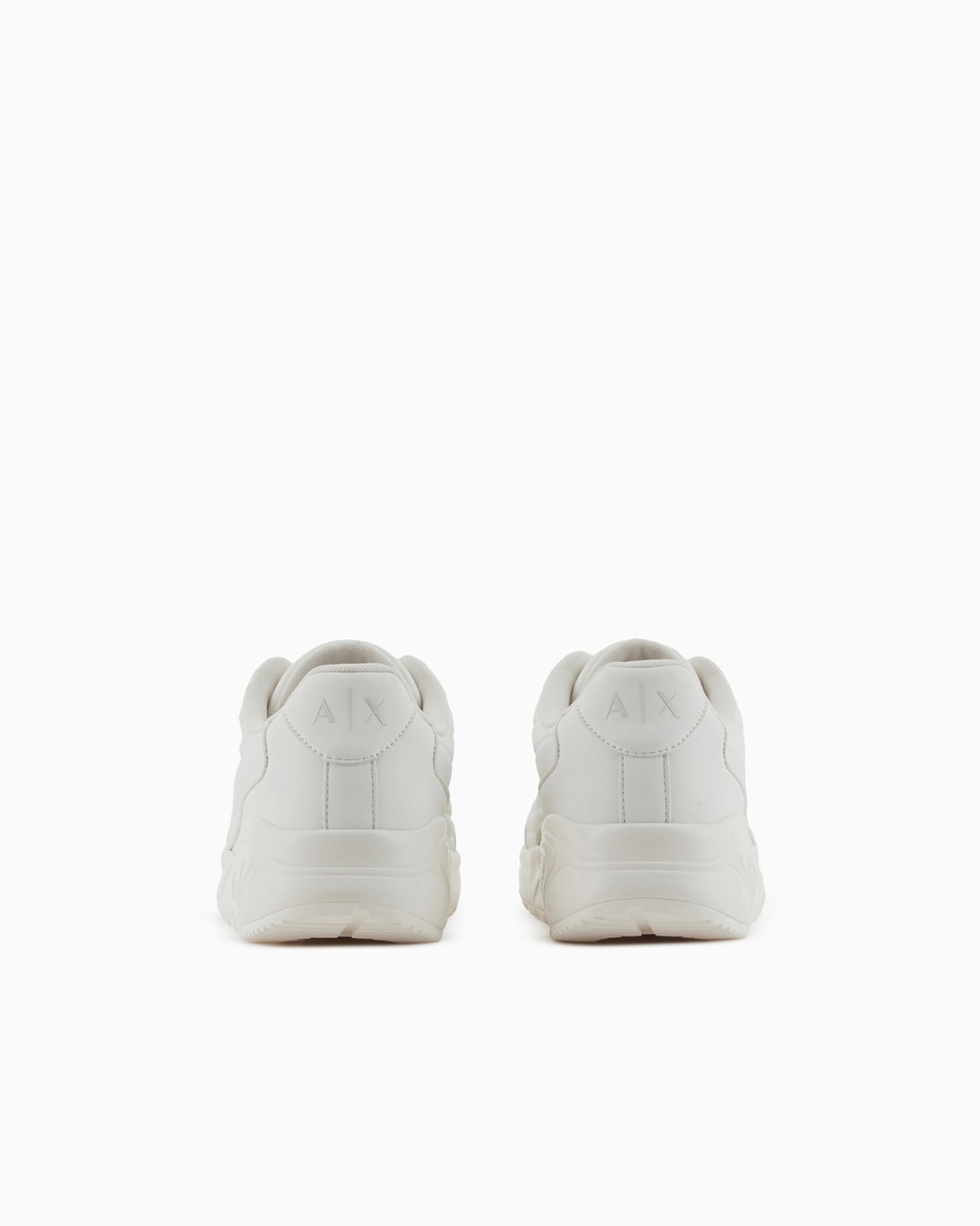Sneakers in eco-leather with optical effect grooves Slide 3