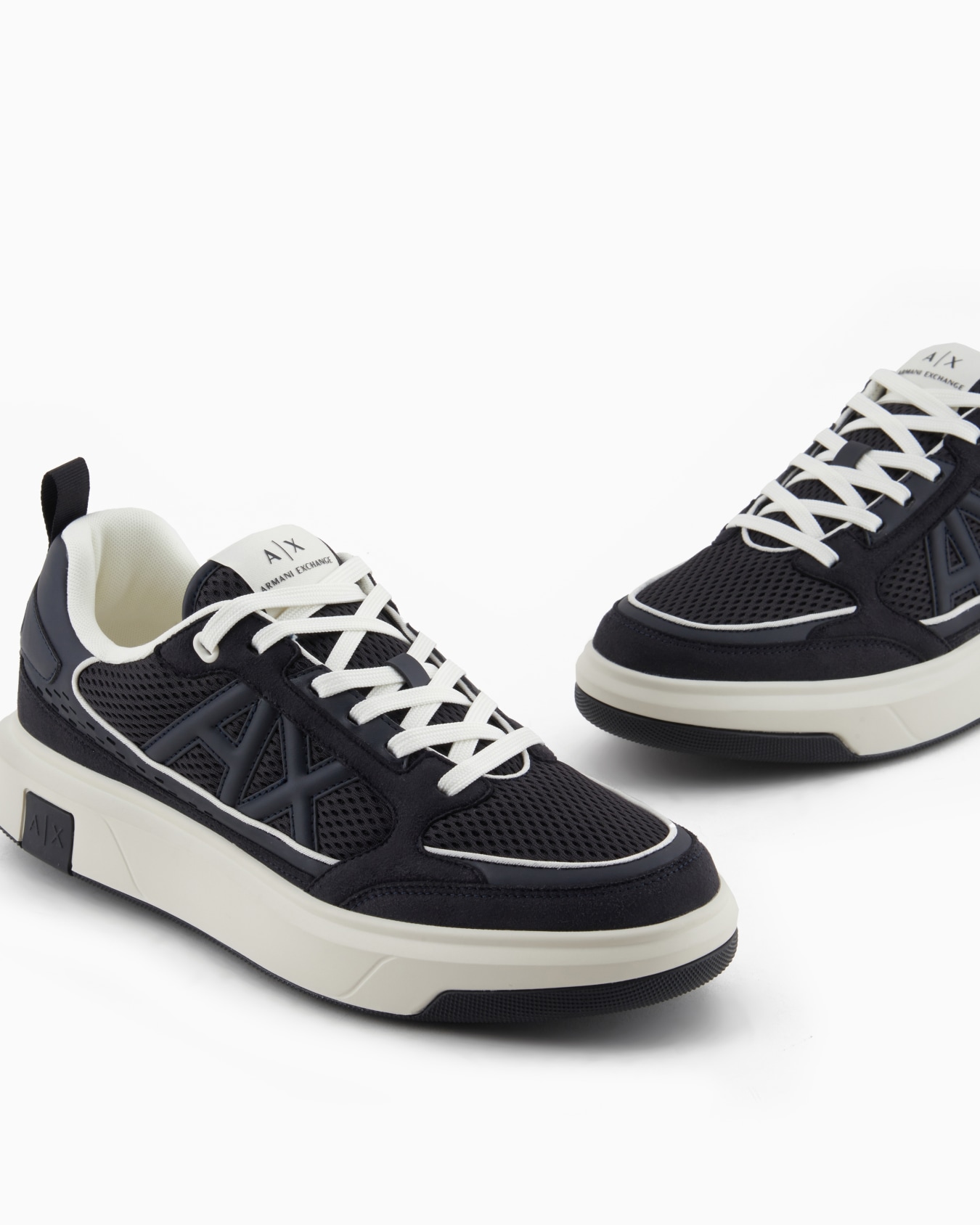  Baskets en mesh avec logo sur le côté Diapositive 4