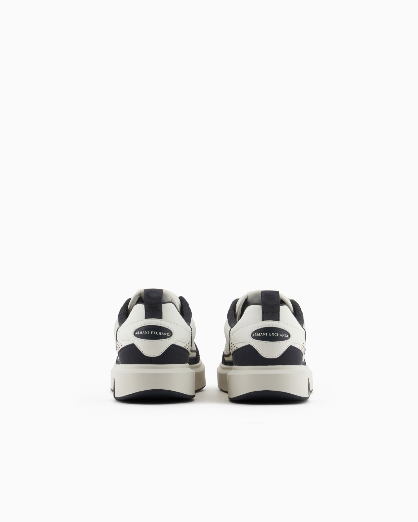 Mesh sneakers with logo on the side Slide 3