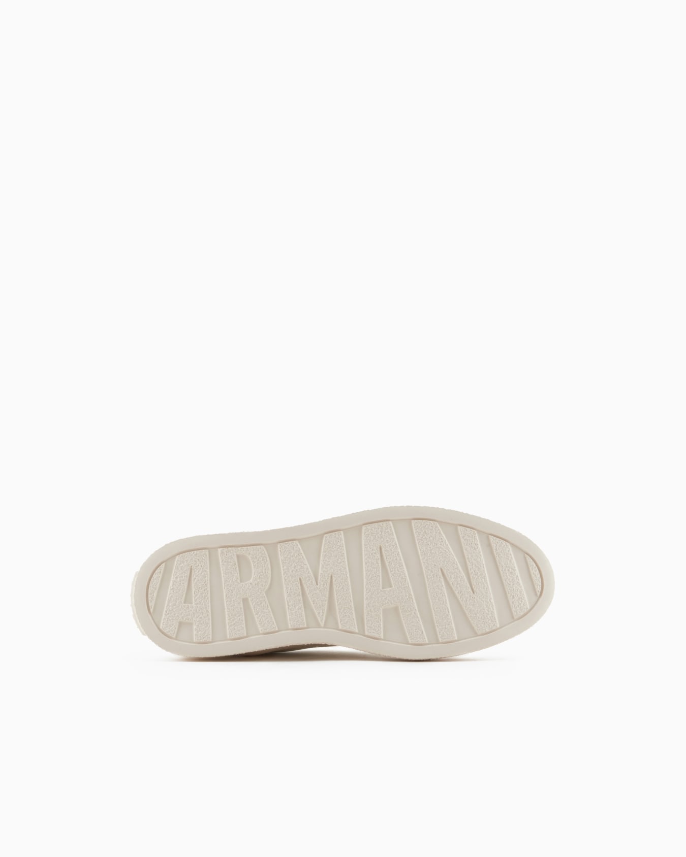 Sneakers in eco-leather with elastic laces Slide 5